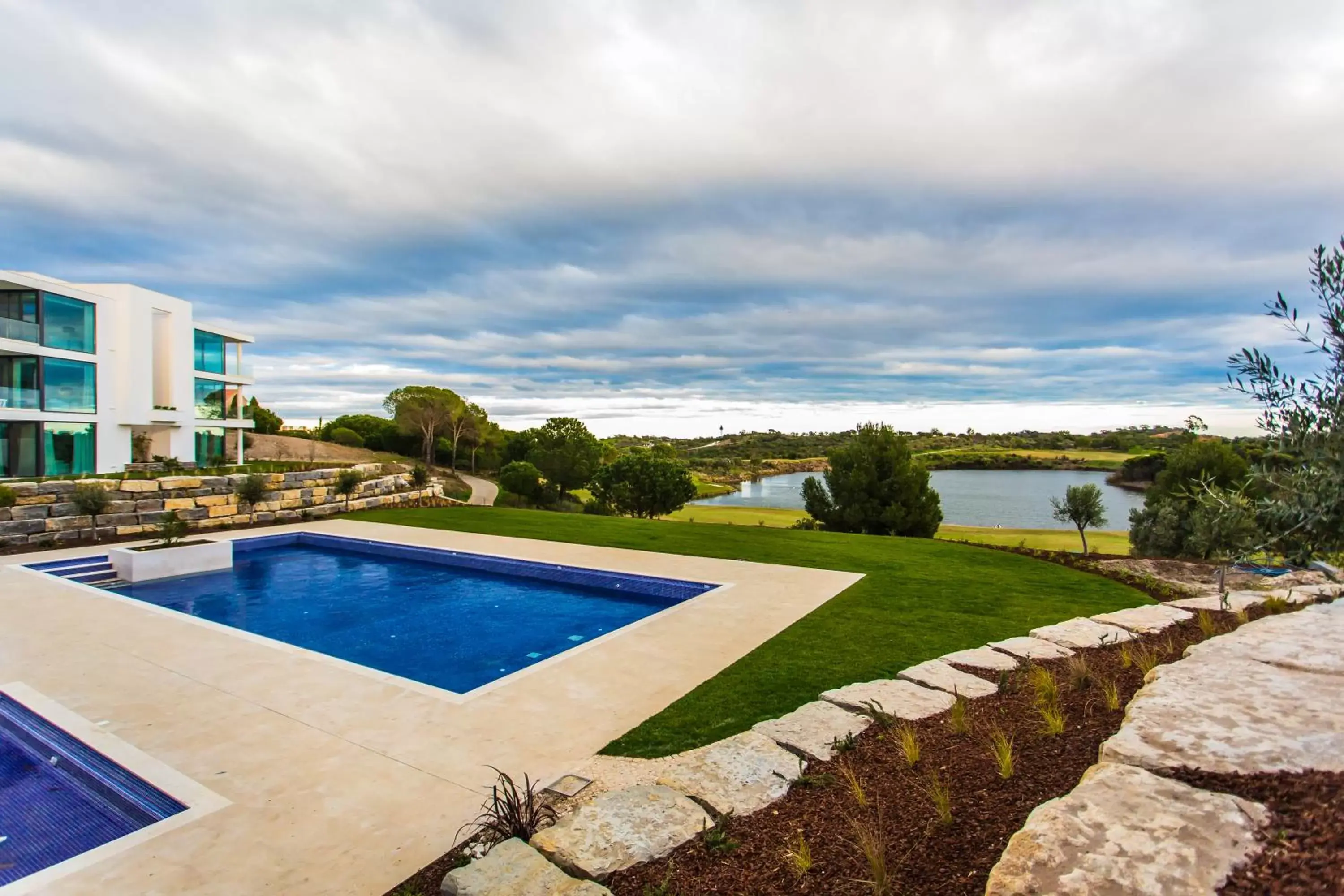 Swimming Pool in Monte Rei Golf & Country Club