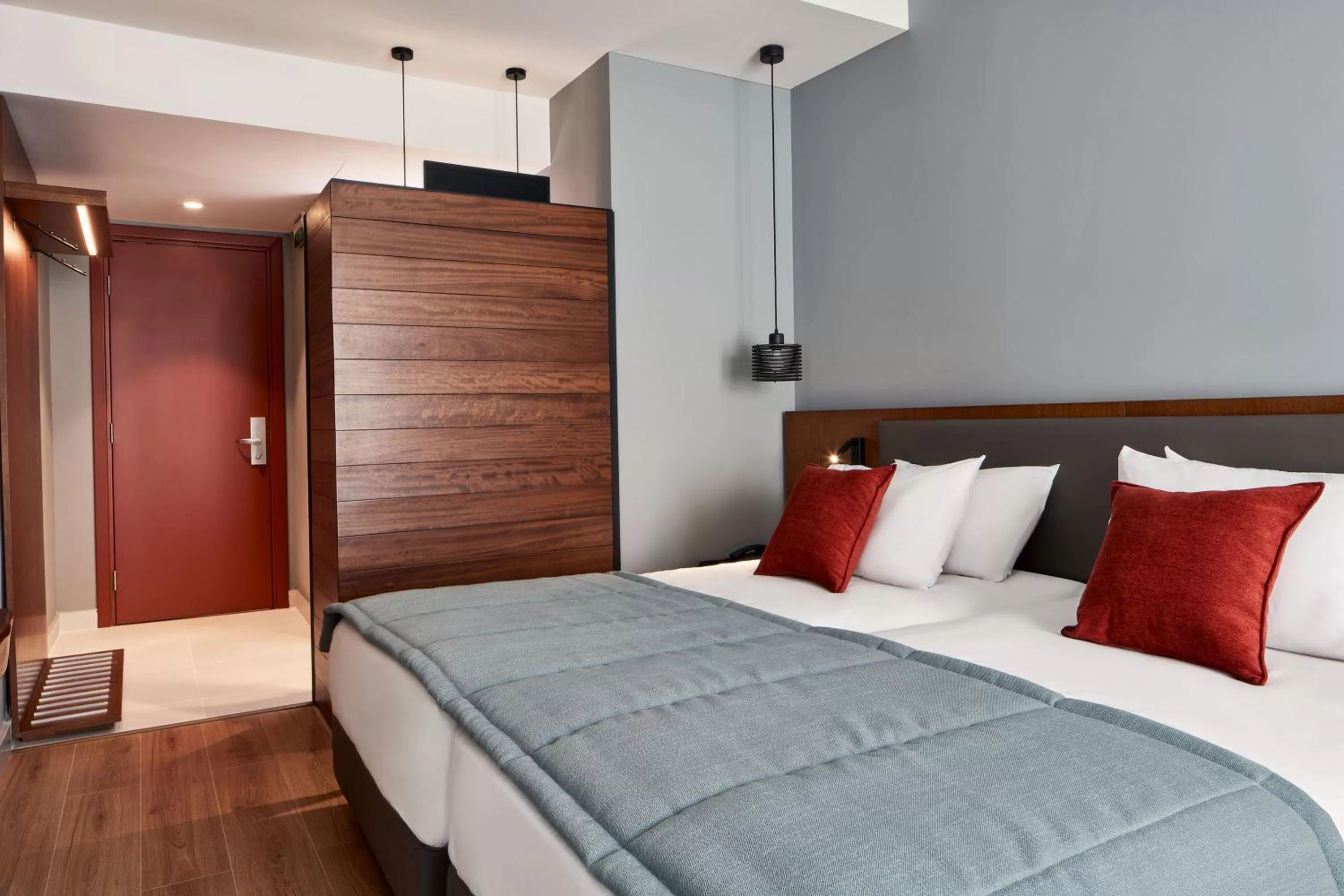 Bed in Hotel Achilleas