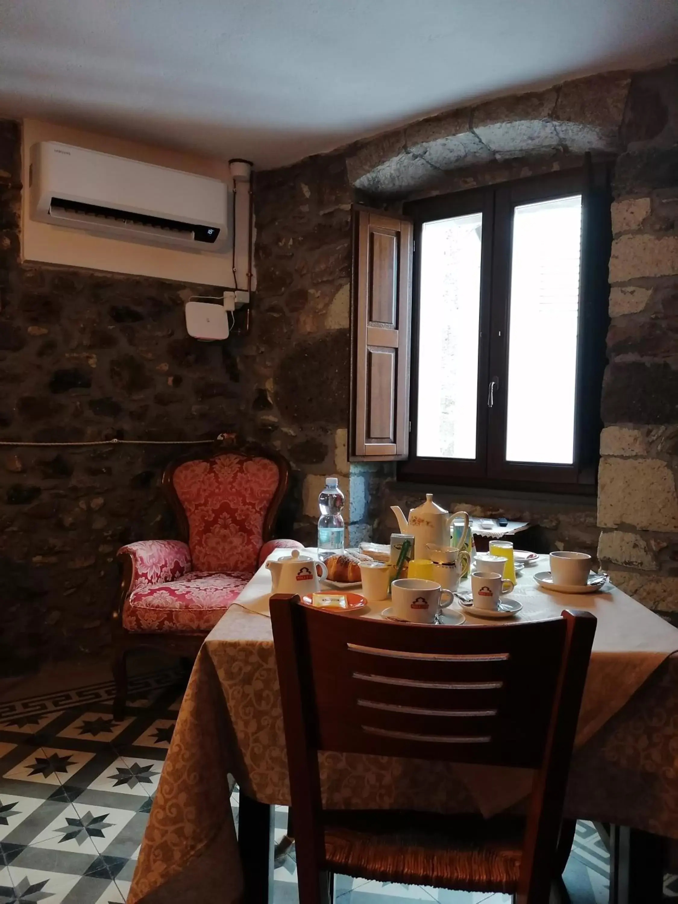 Dining Area in Deiana