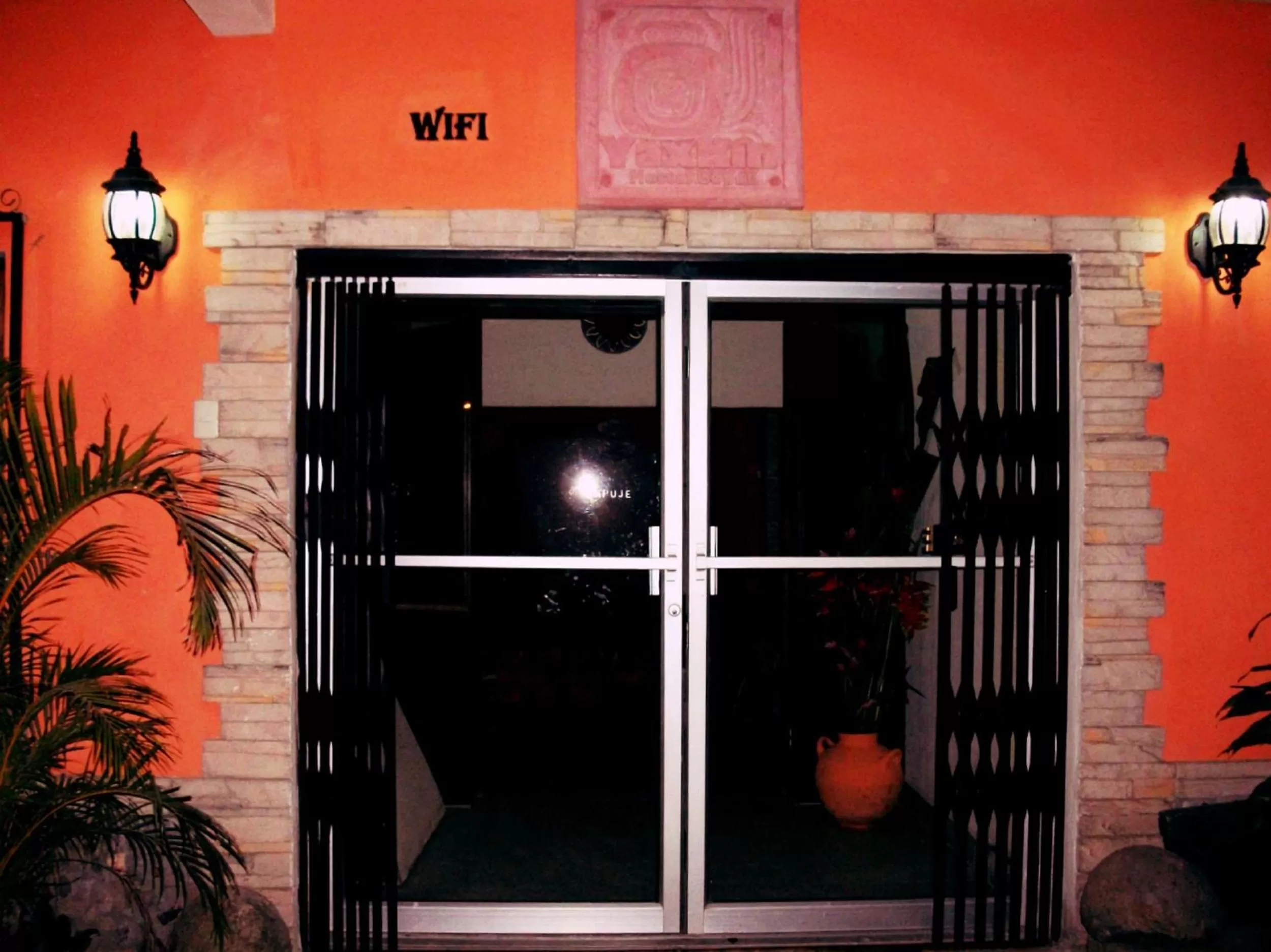 Facade/entrance in Hotel & Hostal Yaxkin Copan