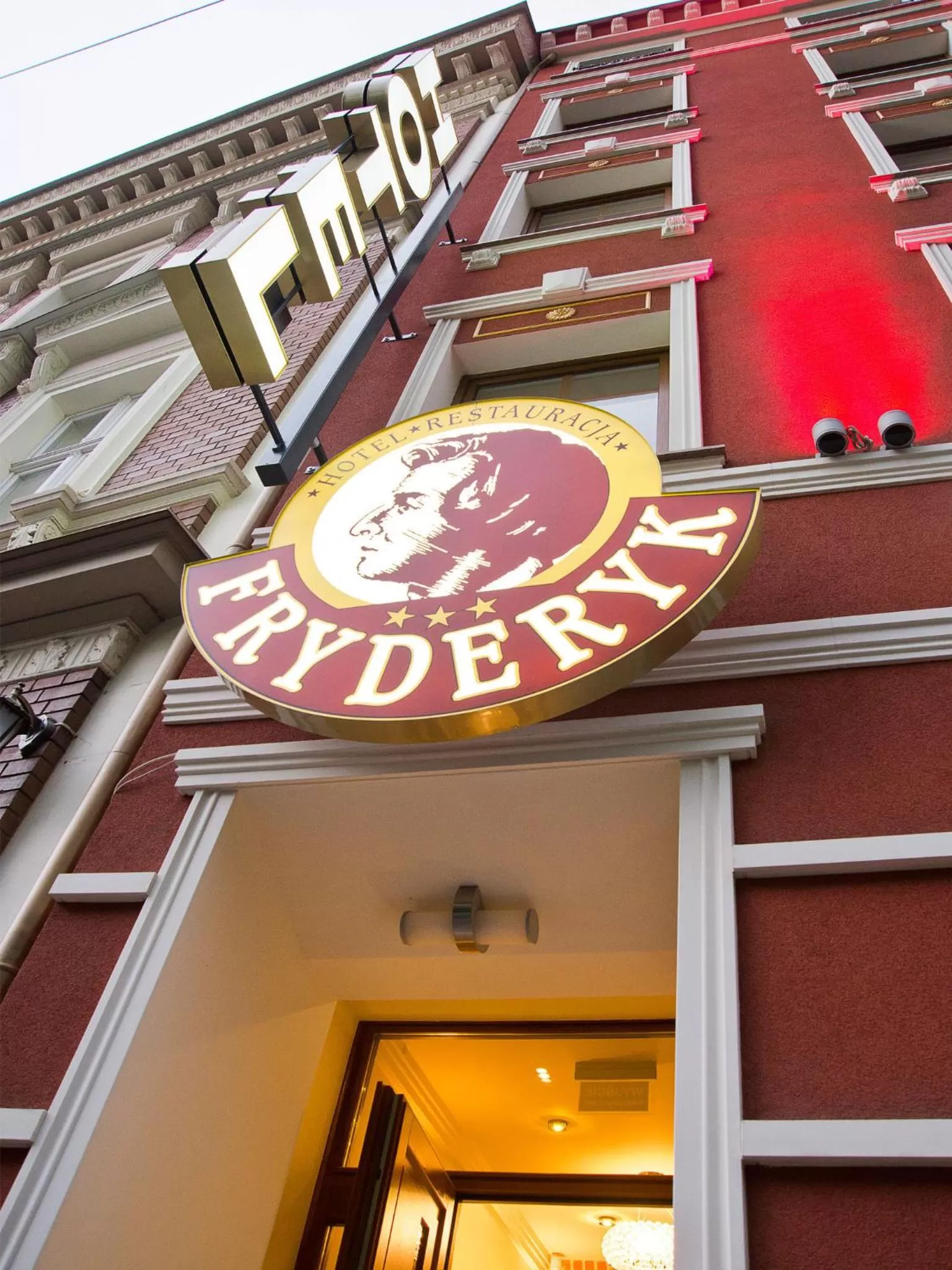 Facade/entrance in Hotel Fryderyk