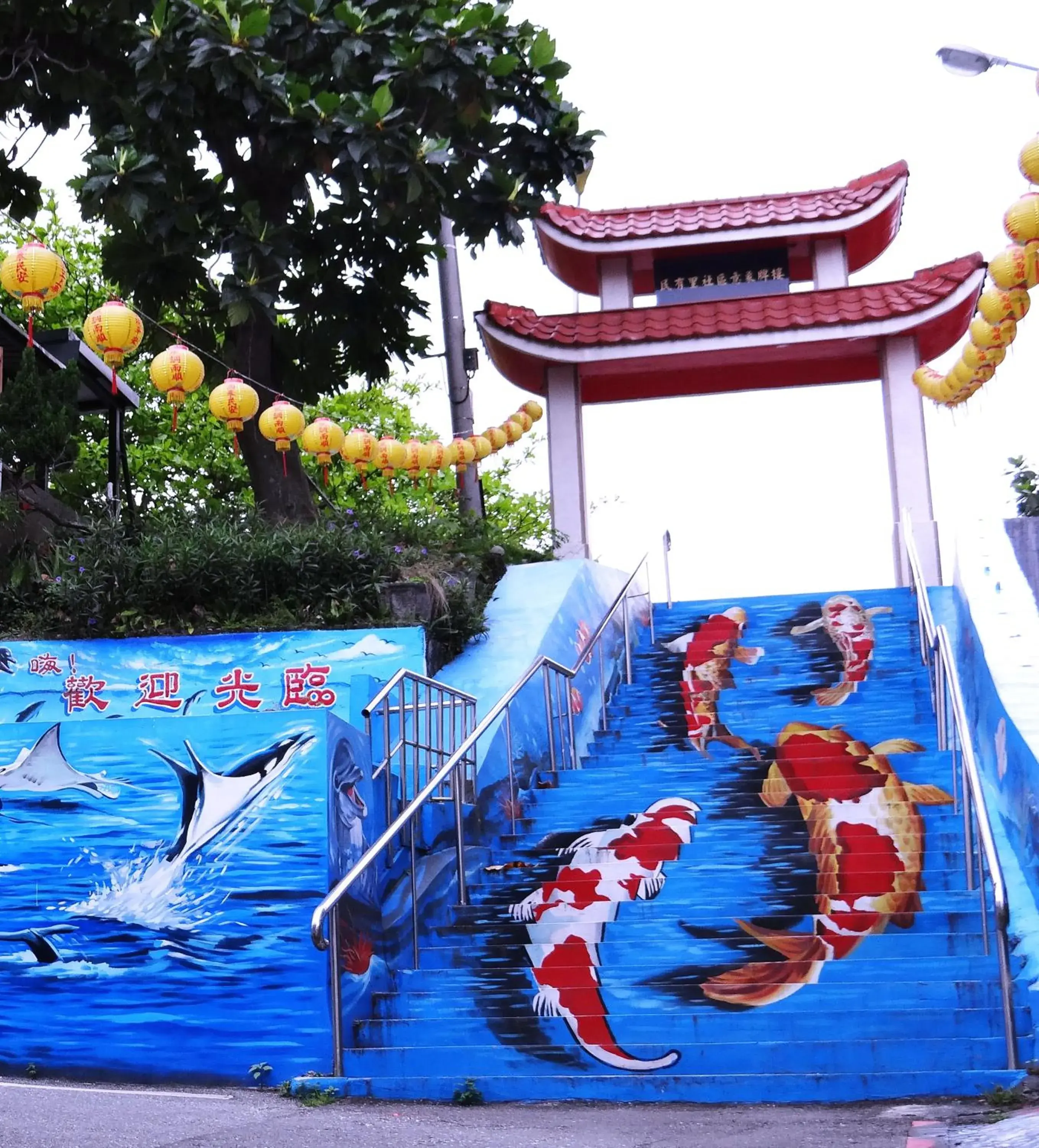 Nearby landmark, Swimming Pool in Wu Zhou Hotel
