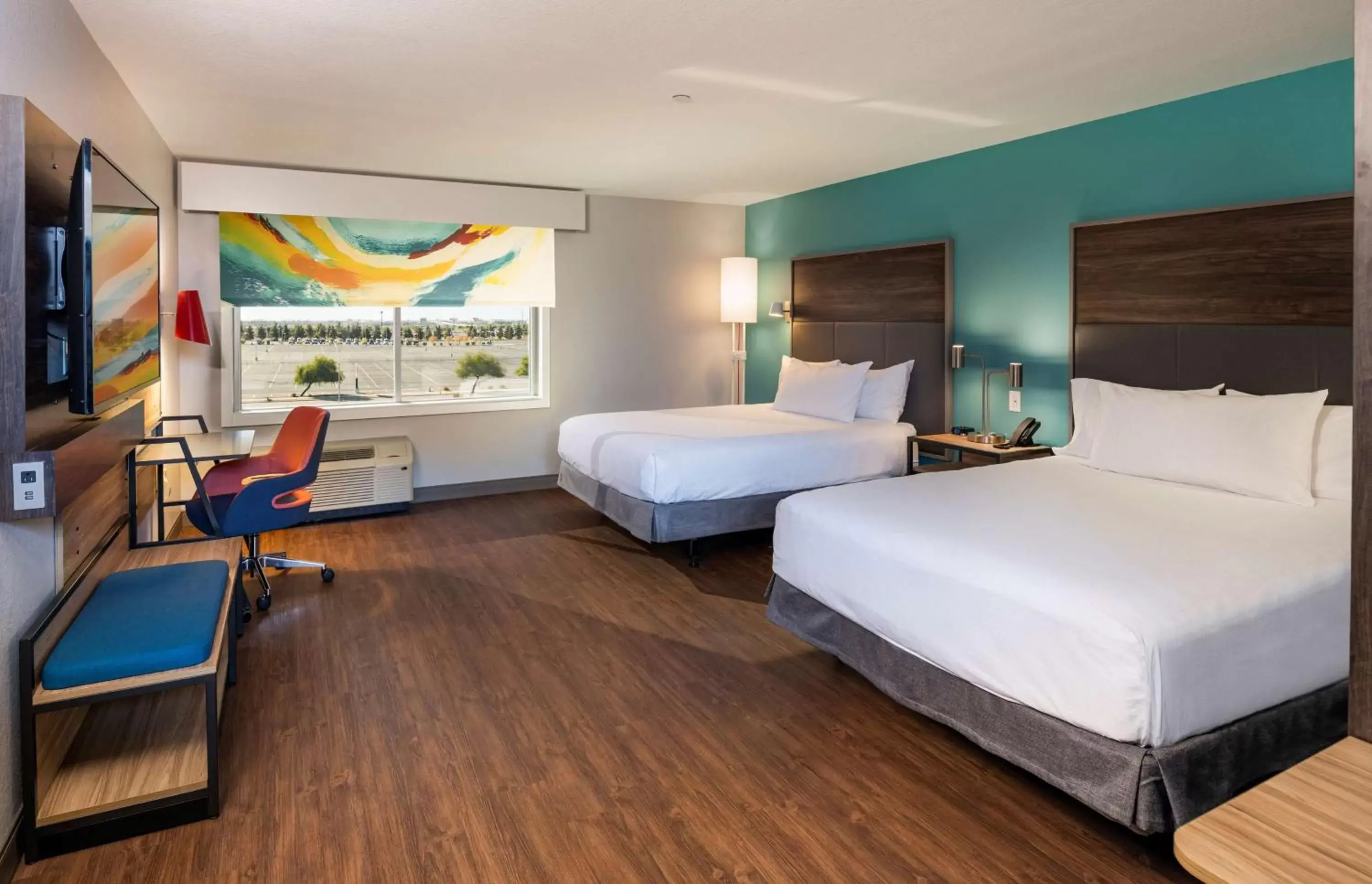 Bed in Tru By Hilton Phoenix Glendale Westgate