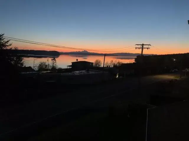 Sunrise in Anchorage Inn B&B