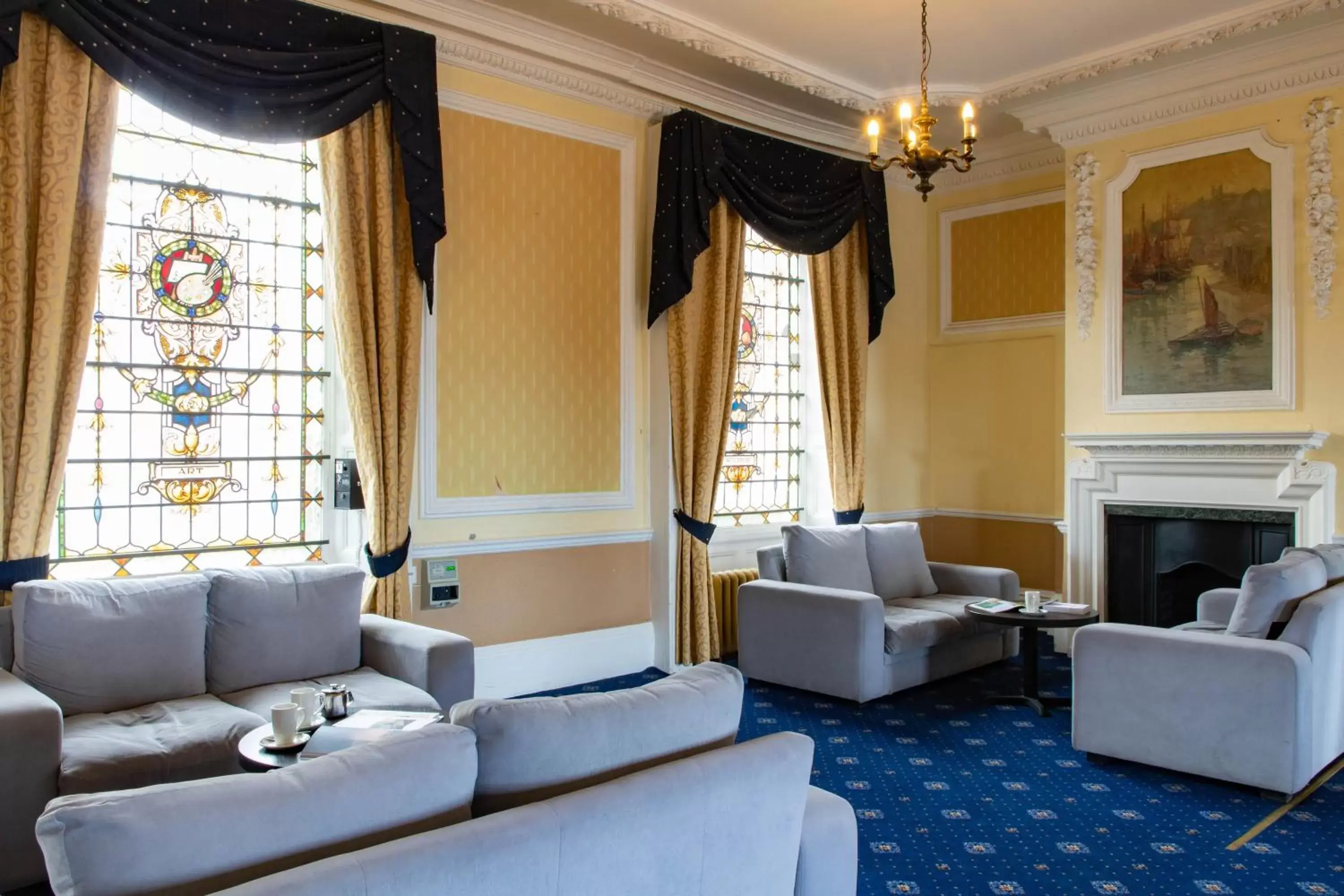 Seating Area in The Royal Hotel Whitby