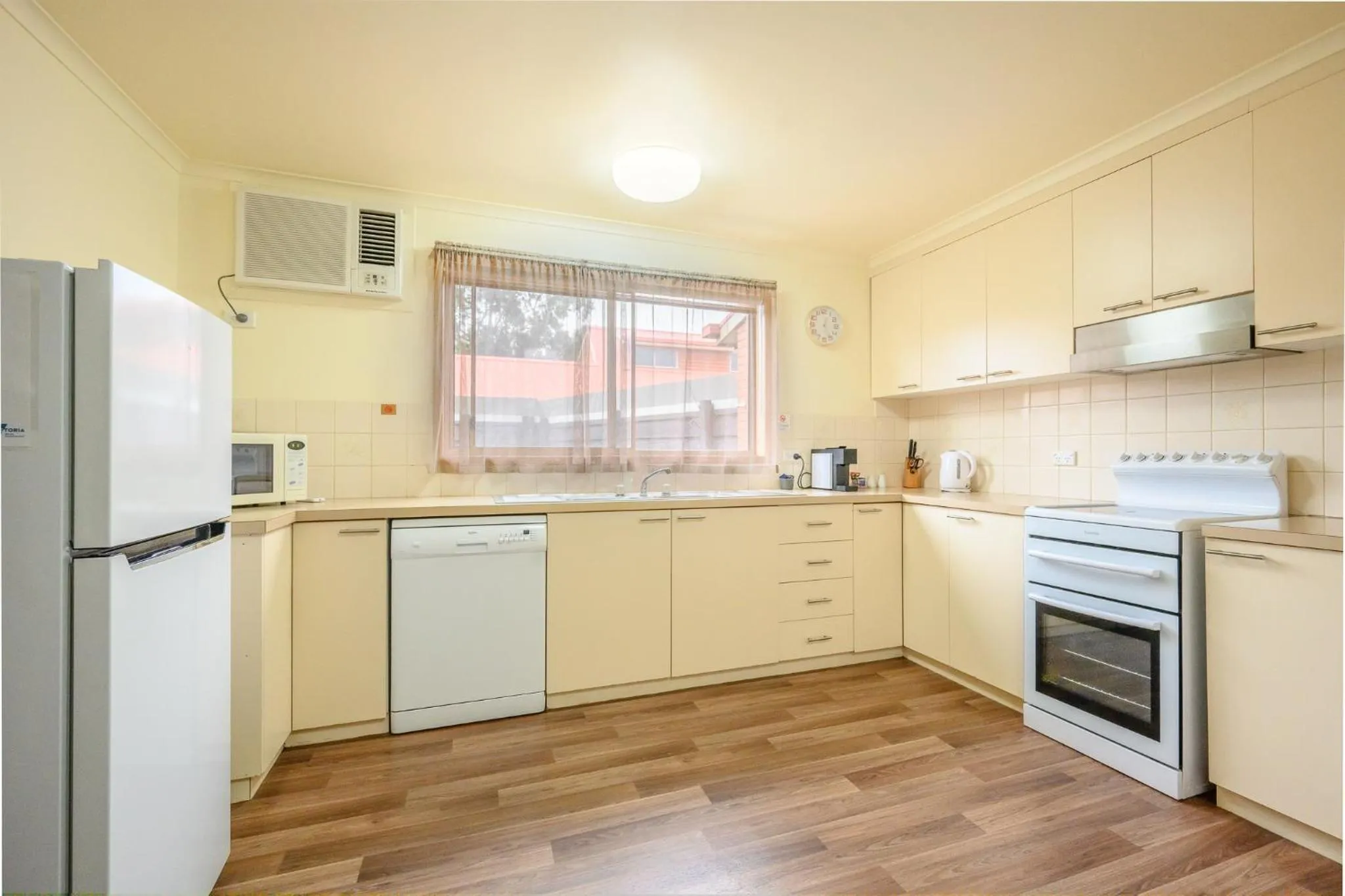Kitchen or kitchenette in AAt 28 Goldsmith Motel
