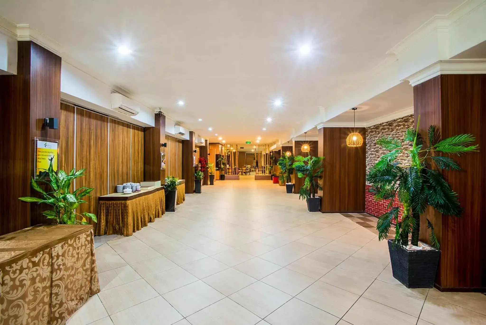Lobby or reception, Lobby/Reception in Royal Park Hotel