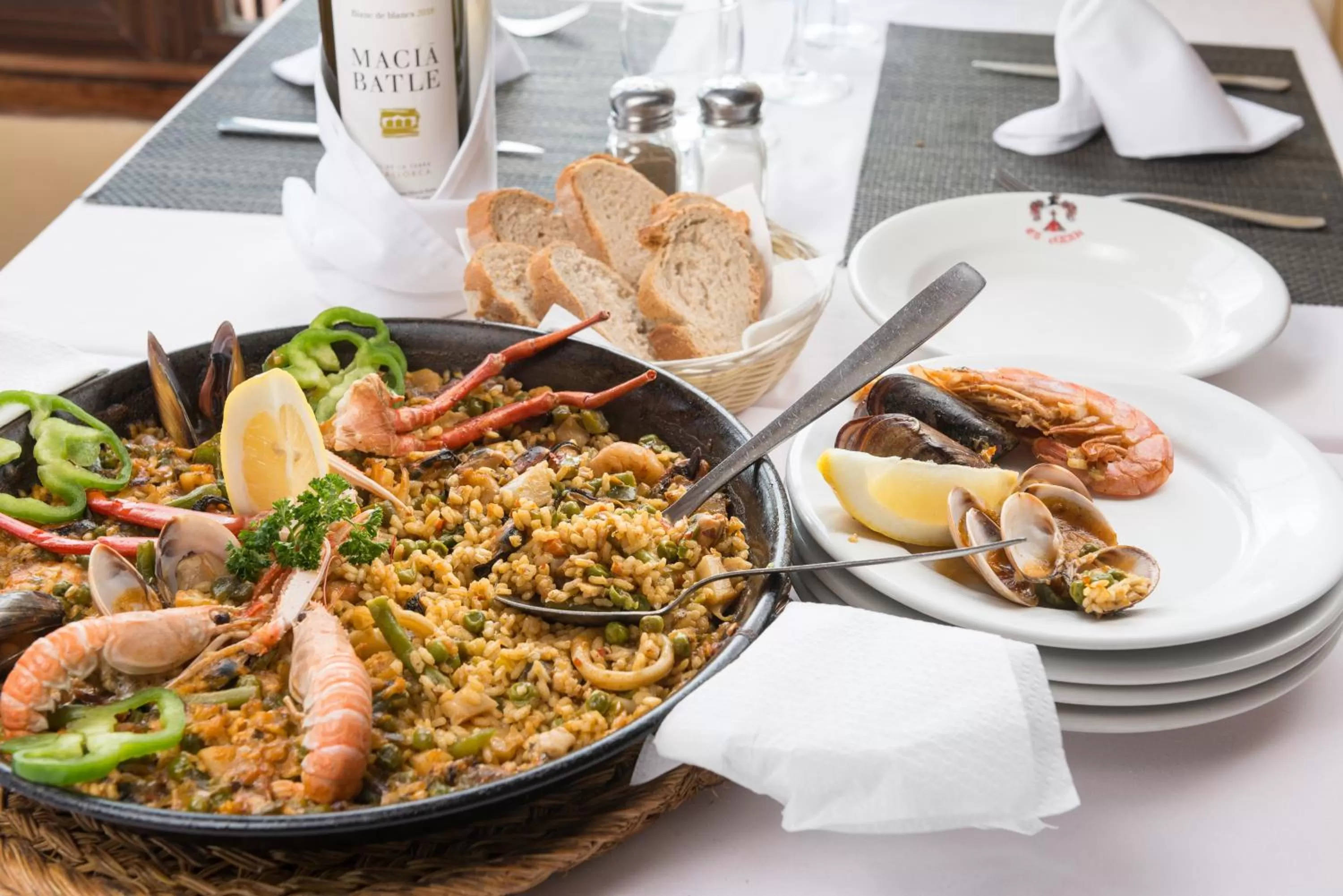 Restaurant/places to eat in Alcudia Petit - Turismo de Interior