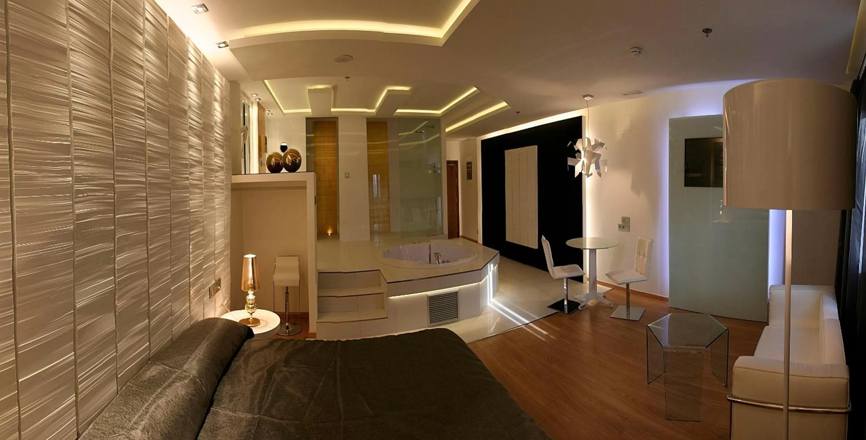 Photo of the whole room in Kadrit Hotel