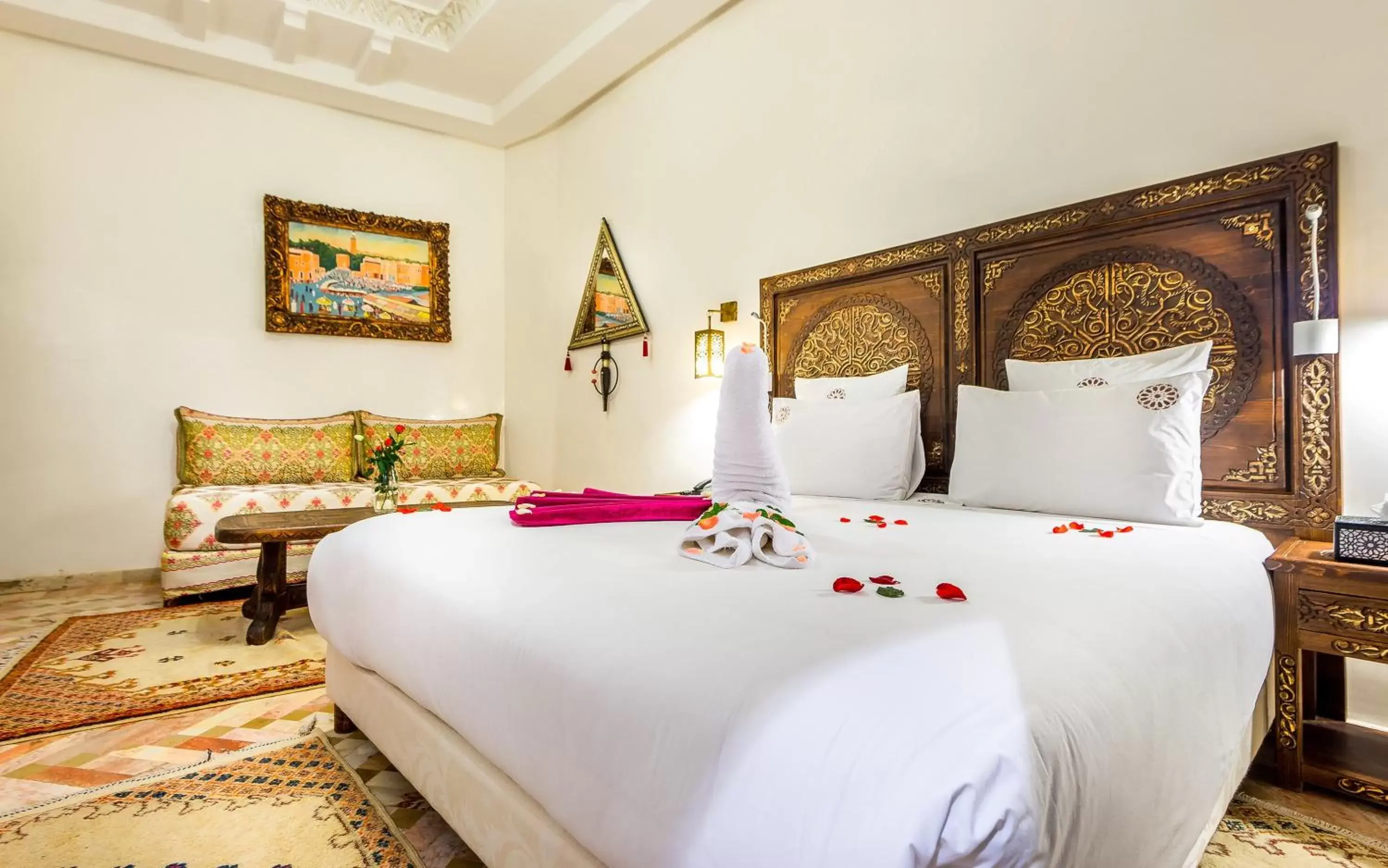 Bedroom, Bed in Hotel & Ryad Art Place Marrakech