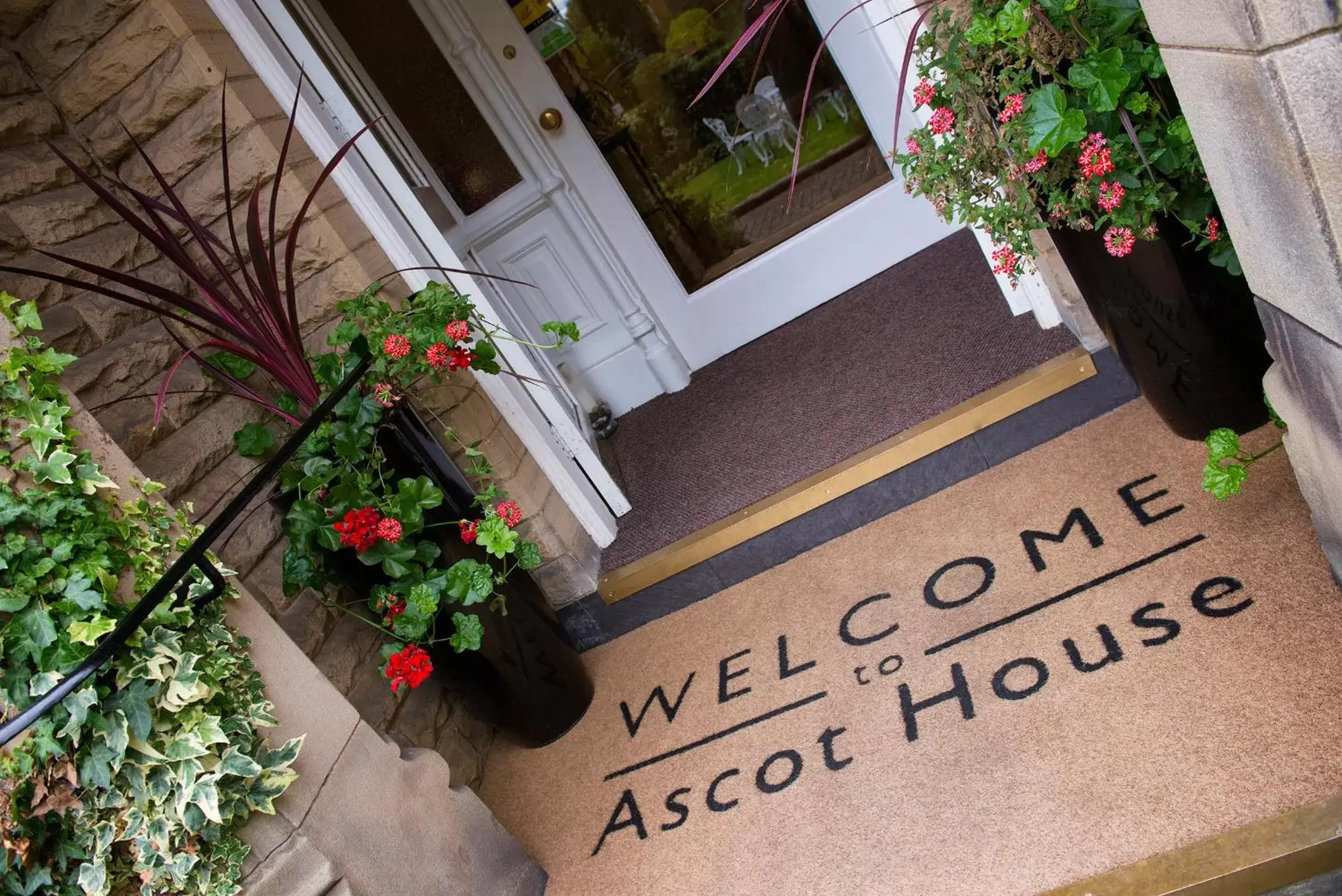 Facade/entrance, Property Logo/Sign in Ascot House