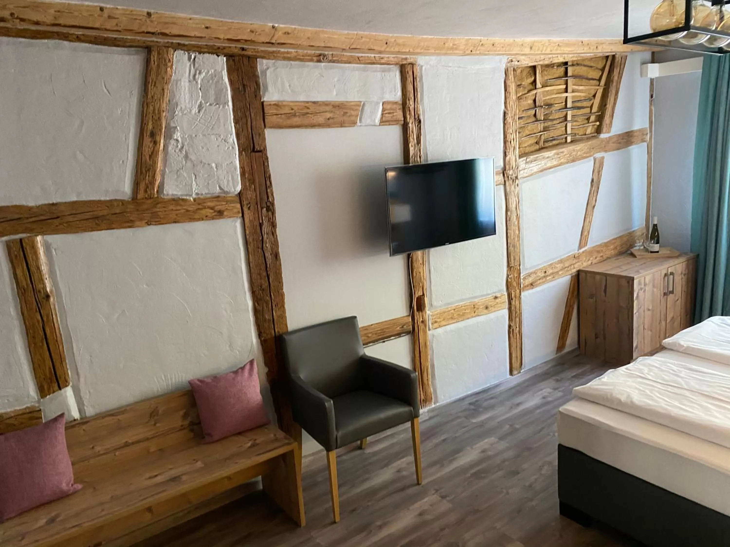 TV and multimedia, Bed in Hotel Blüchertal