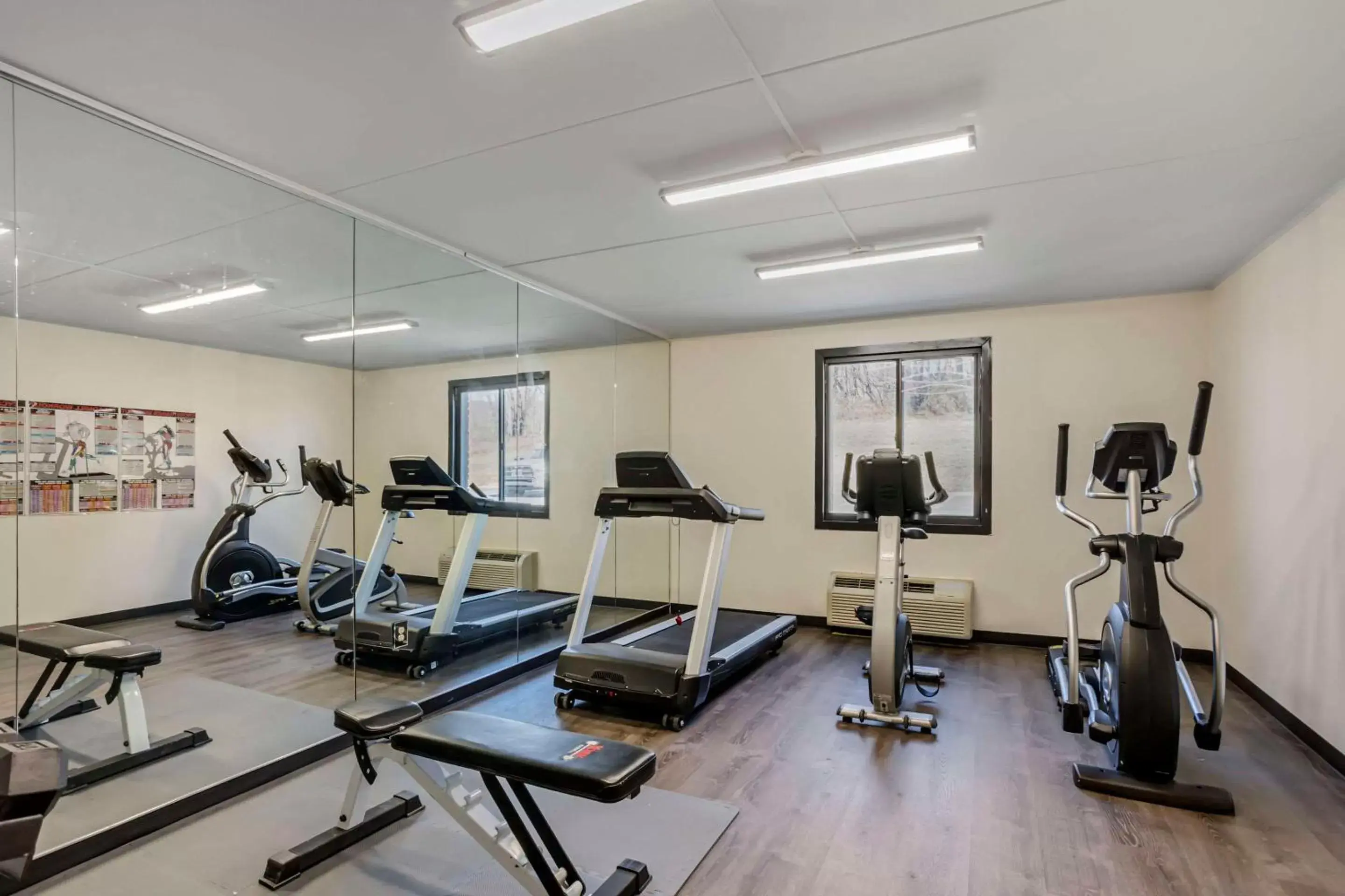 Fitness centre/facilities, Fitness Center/Facilities in Quality Inn Riverview Enola-Harrisburg