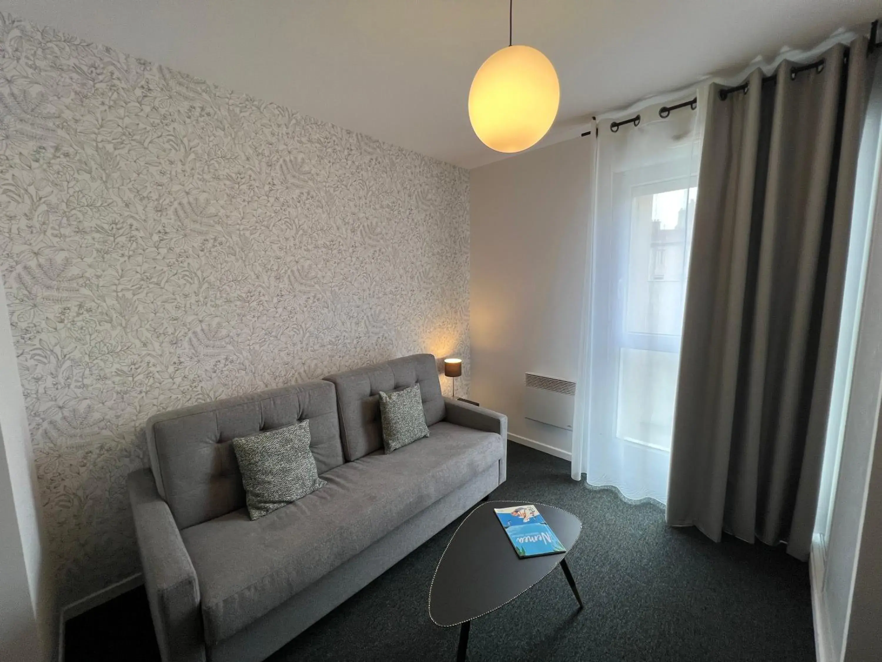 Living room, Seating Area in Nemea Nancy Appart'hotel