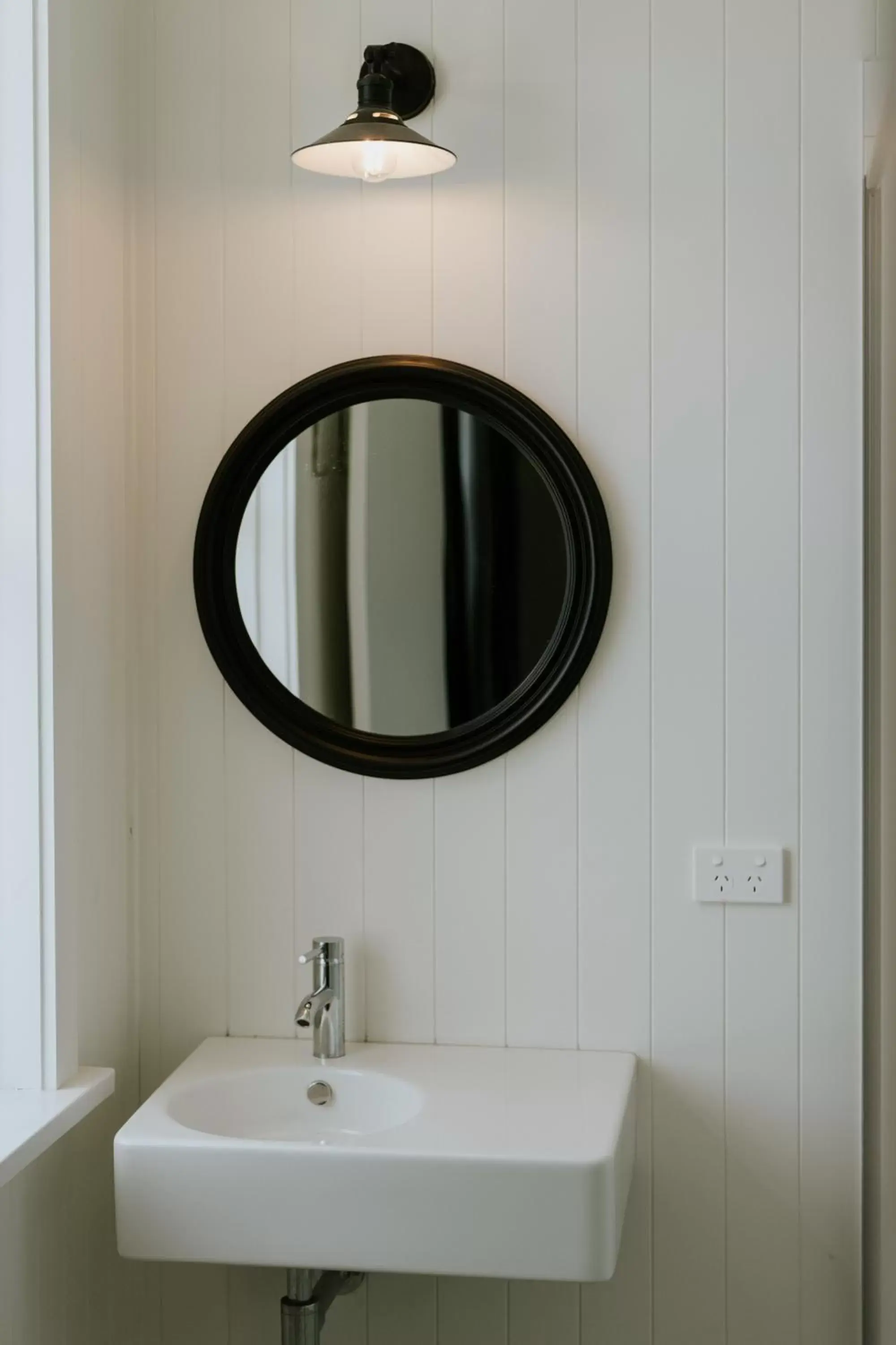 Bathroom in Bundanoon Hotel