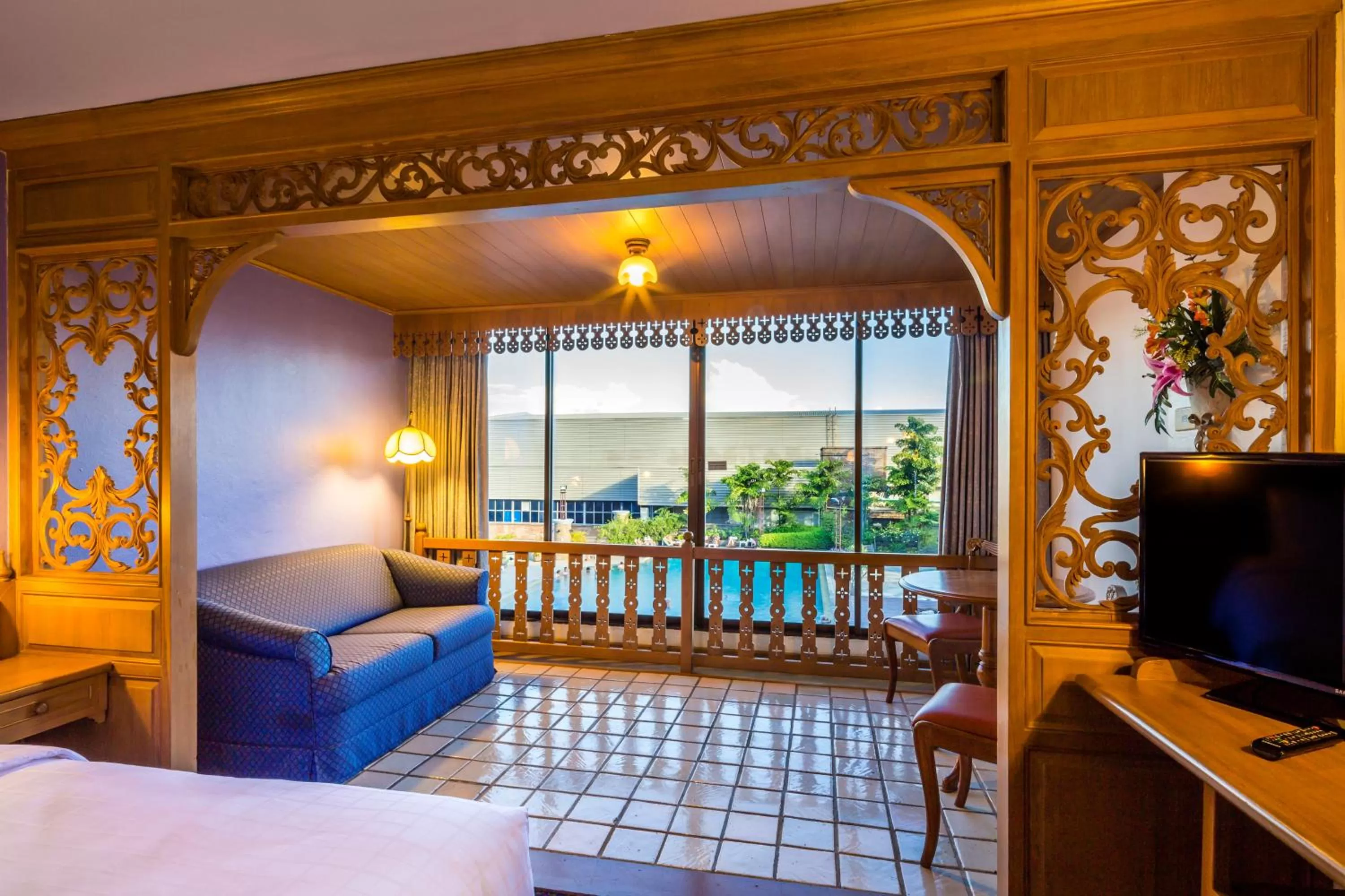 Seating area in Lotus Pang Suan Kaew Hotel