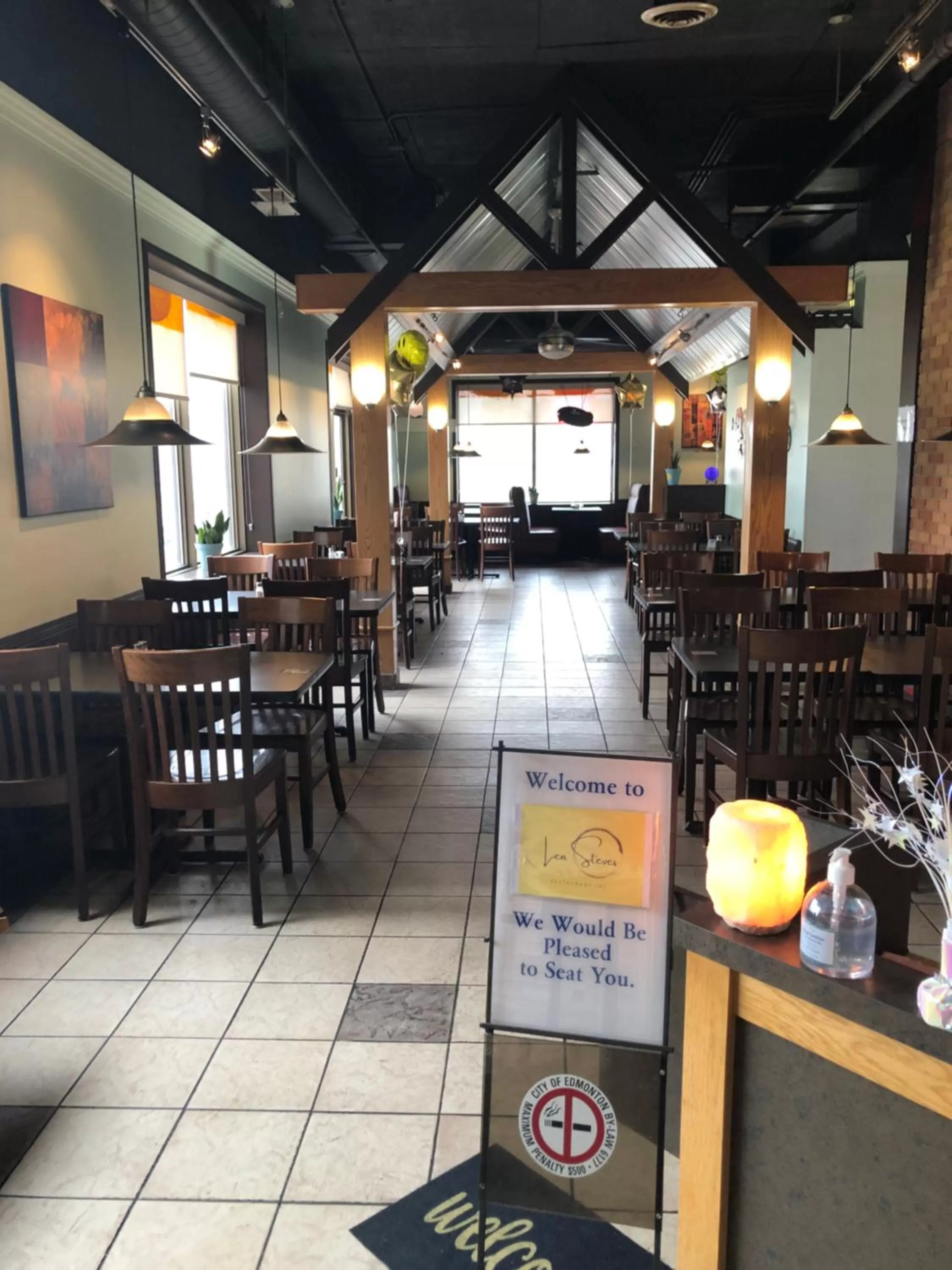 Restaurant/places to eat in Ramada by Wyndham Edmonton South