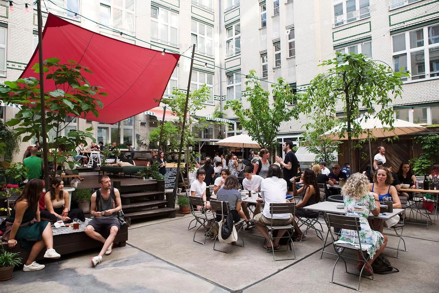 Patio in Michelberger Hotel