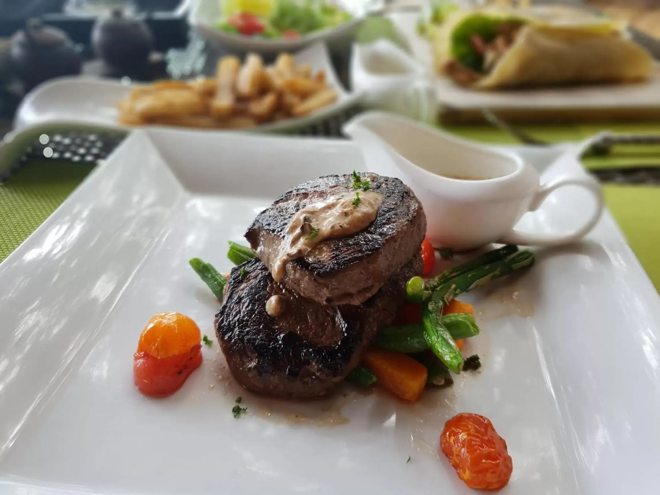 Restaurant/places to eat in Vellago Resort Restaurant/places to eat in Vellago Resort