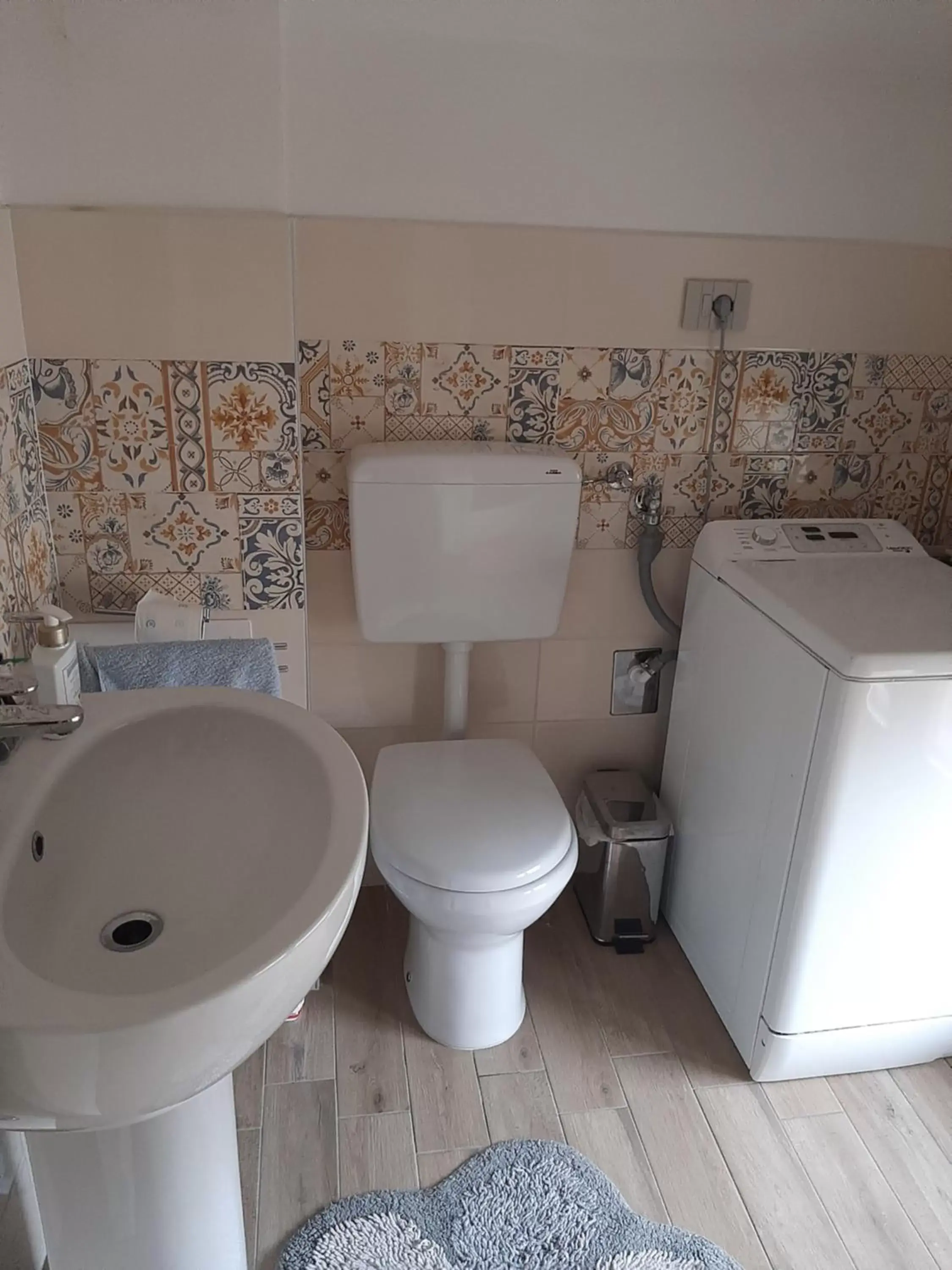 Toilet, Bathroom in B&B I GEMELLI