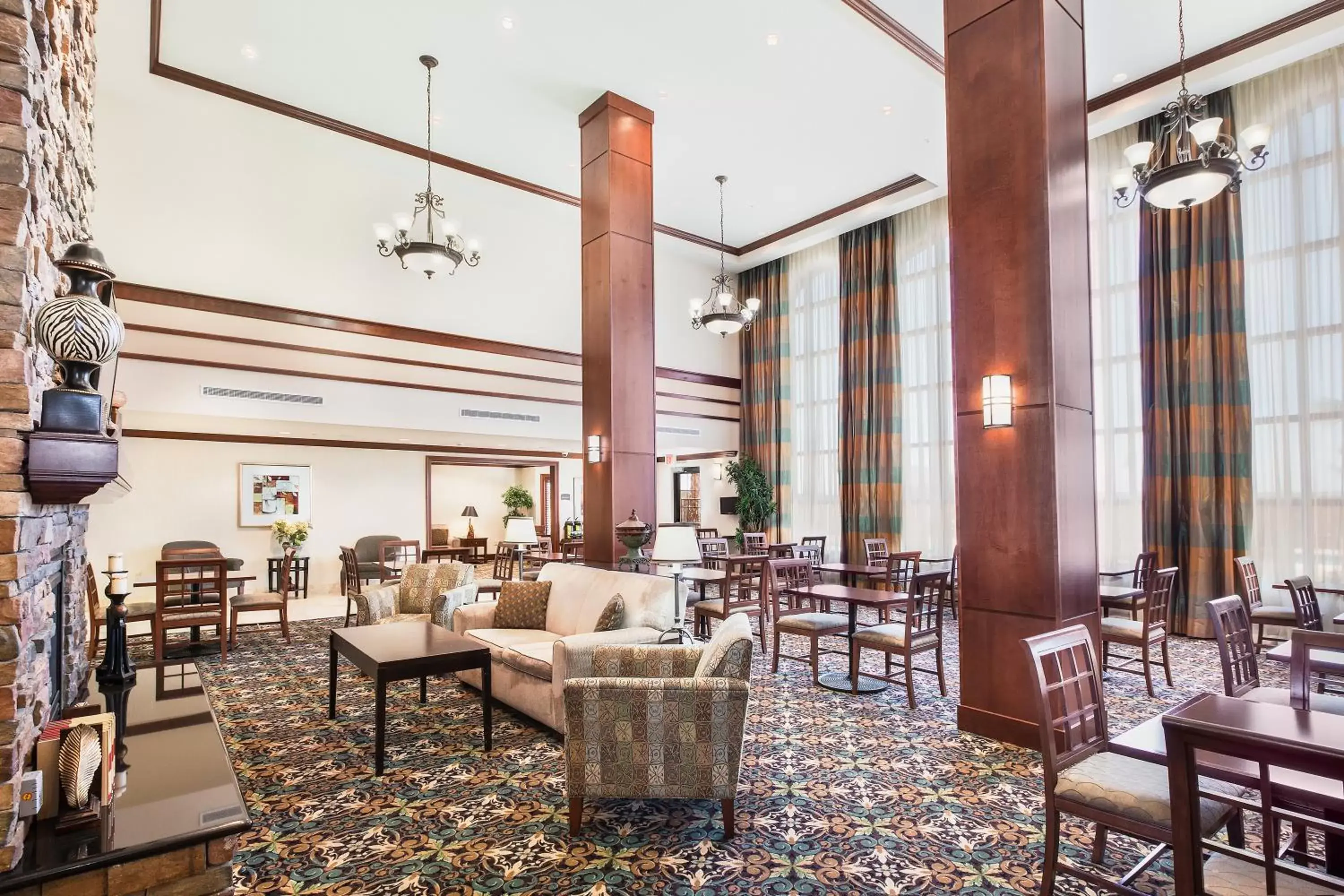 Restaurant/Places to Eat in Staybridge Suites El Paso Airport, an IHG Hotel