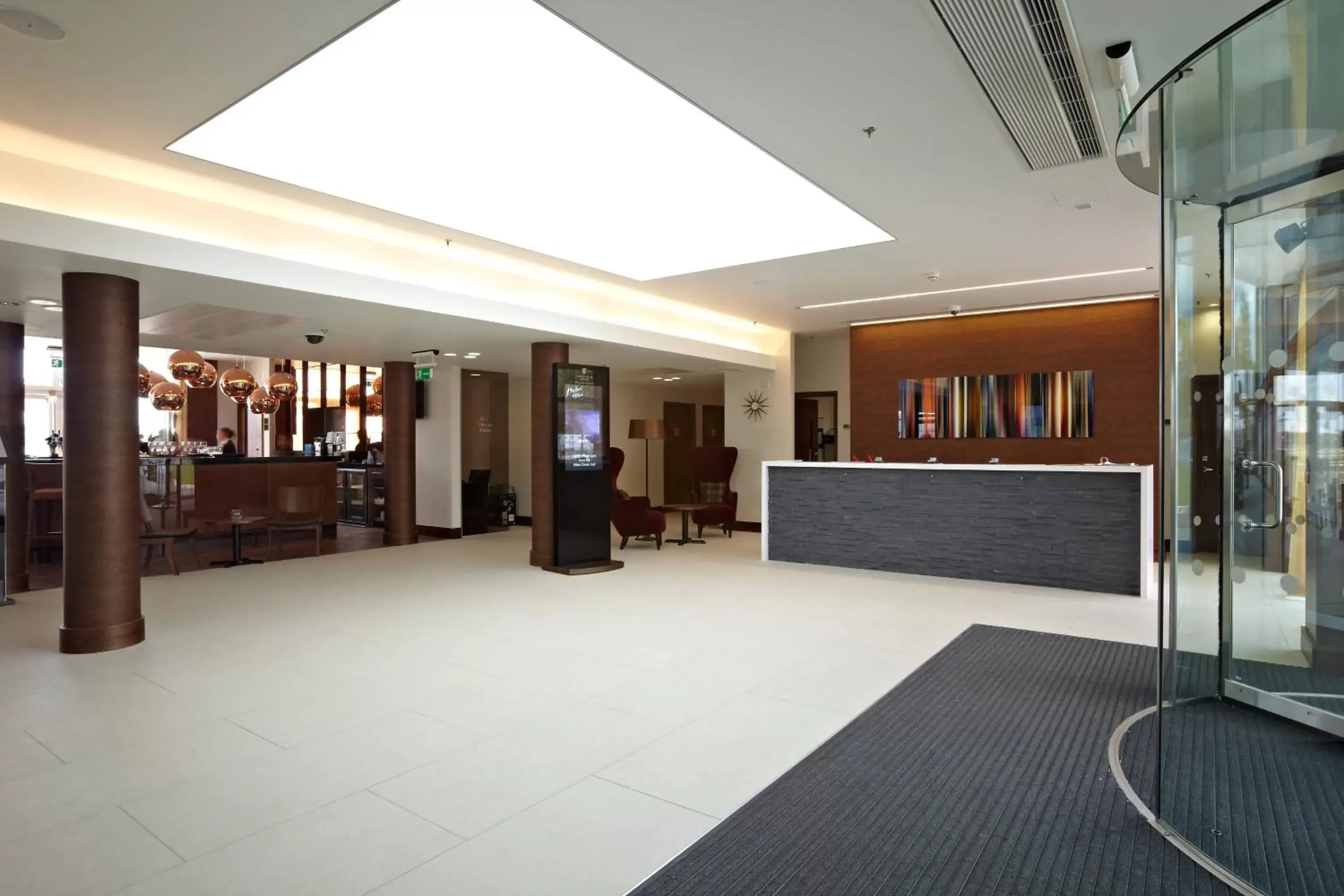 Lobby or reception, Lobby/Reception in Lingfield Park Marriott Hotel & Country Club