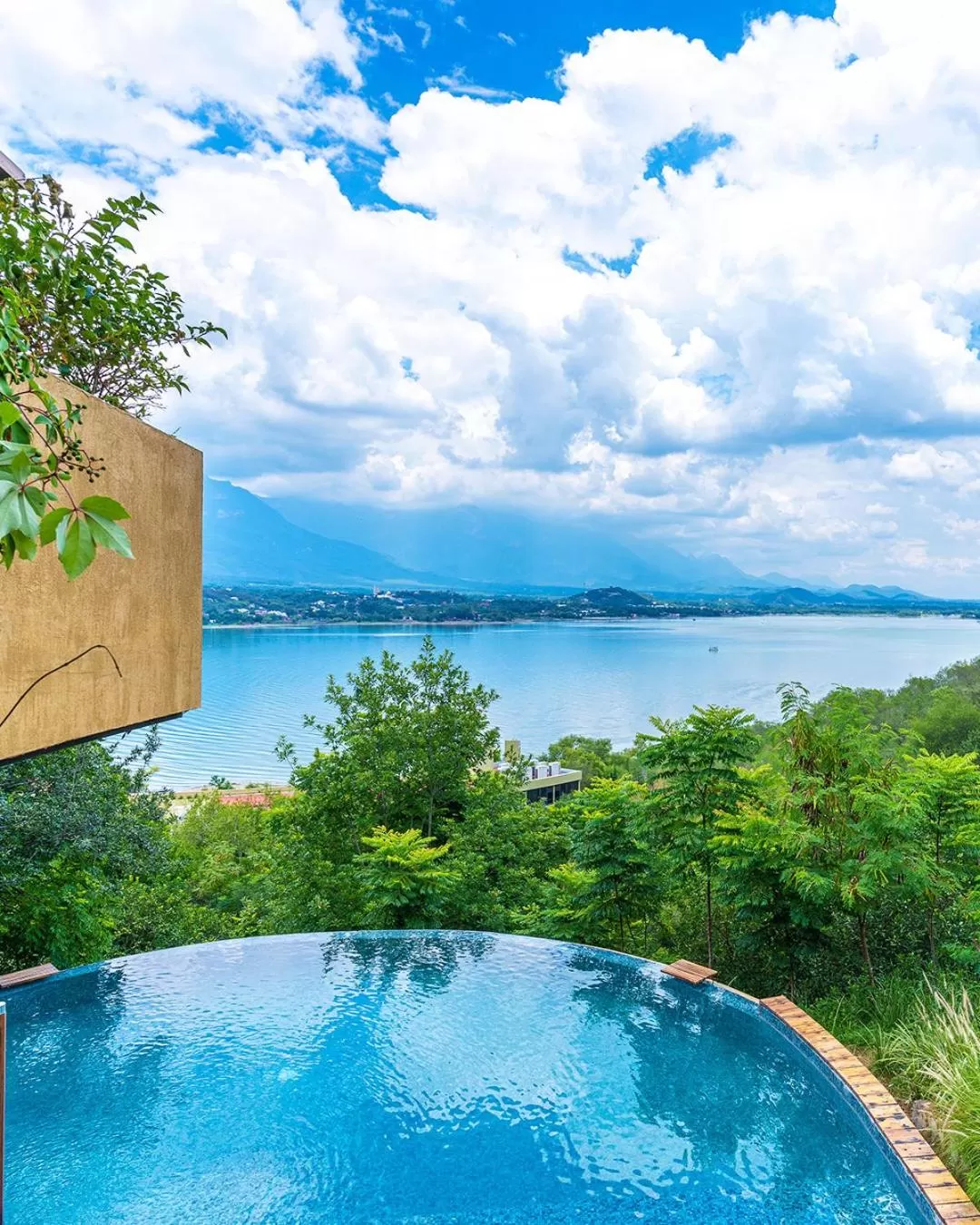 Lake view in Gamma Monterrey Rincon de Santiago