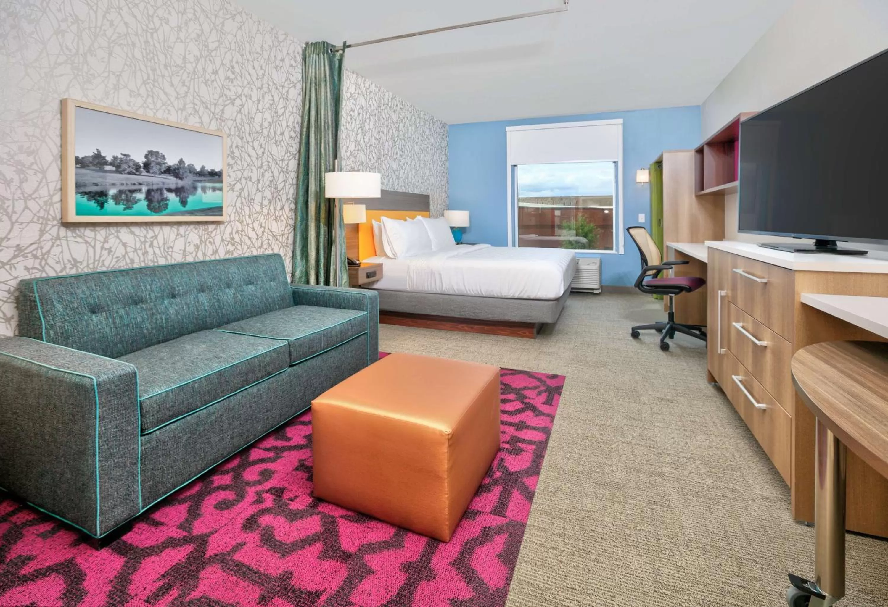 Bedroom, Bed in Home2 Suites By Hilton Wichita Falls, Tx