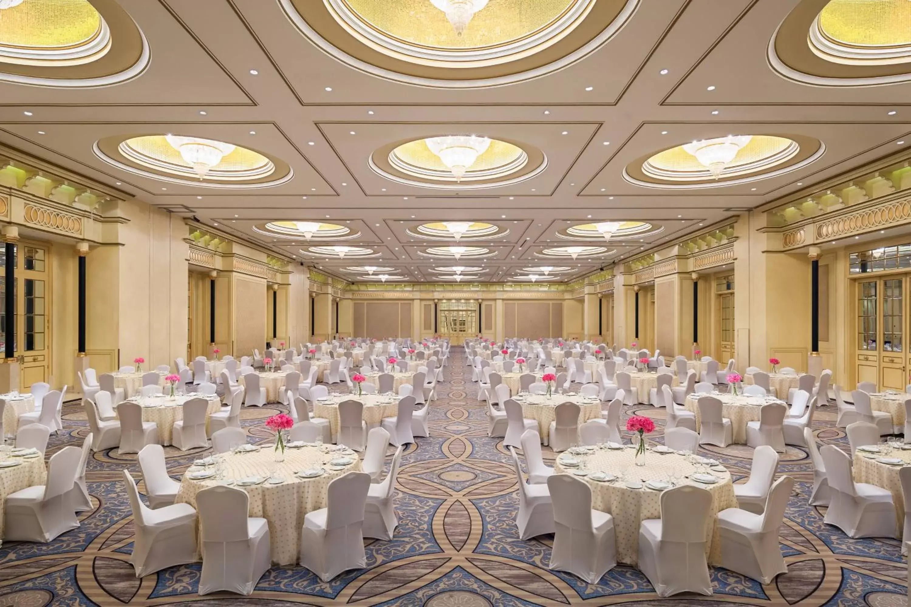 Banquet/Function facilities, Banquet Facilities in Sheraton Dammam Hotel & Convention Centre