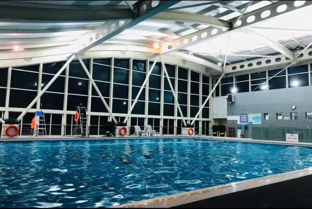 Swimming Pool in The Pavilion Hotel Shenzhen (Huaqiang NorthBusiness Zone)