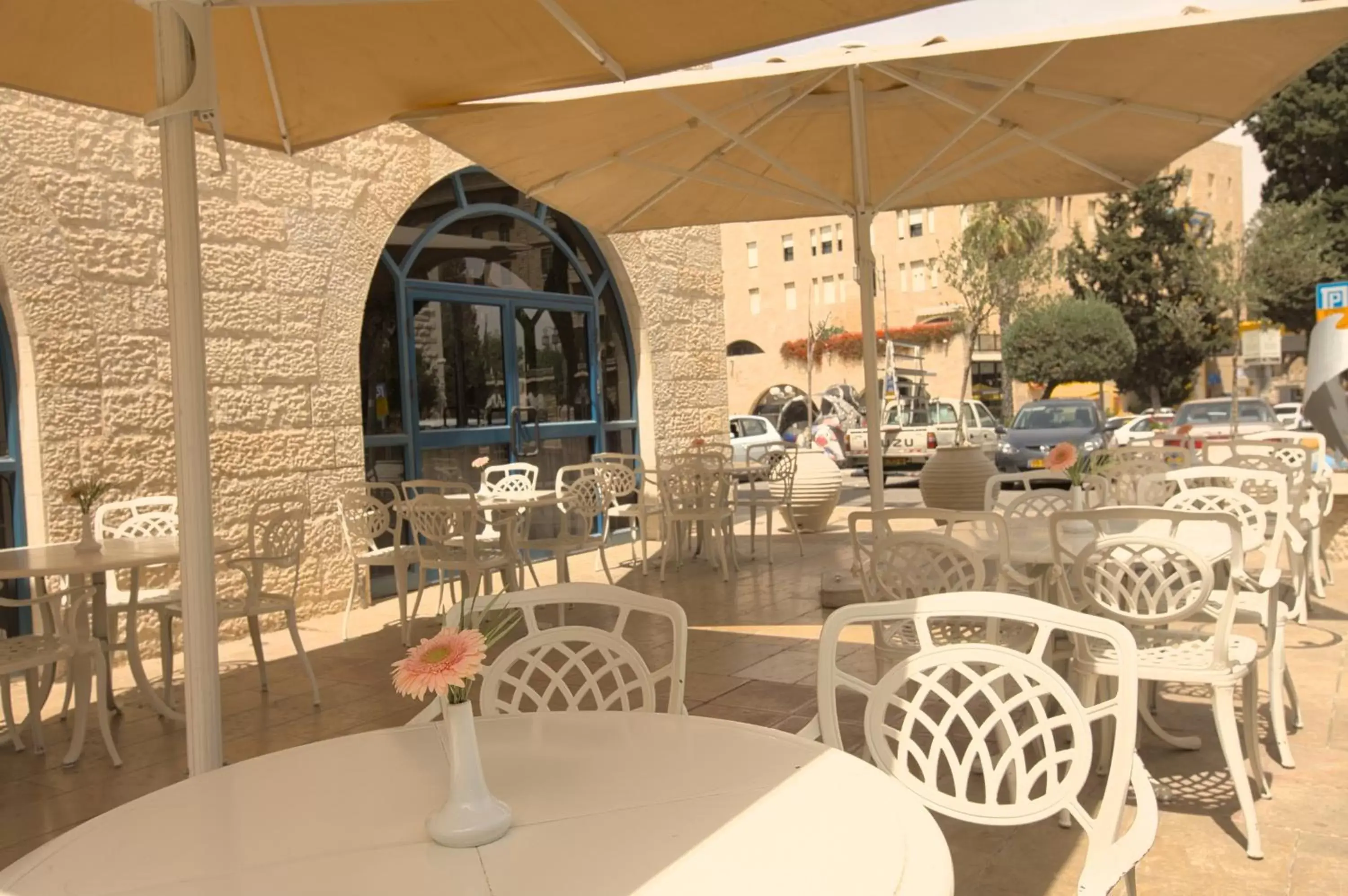 Balcony/Terrace, Restaurant/Places to Eat in Eldan Hotel