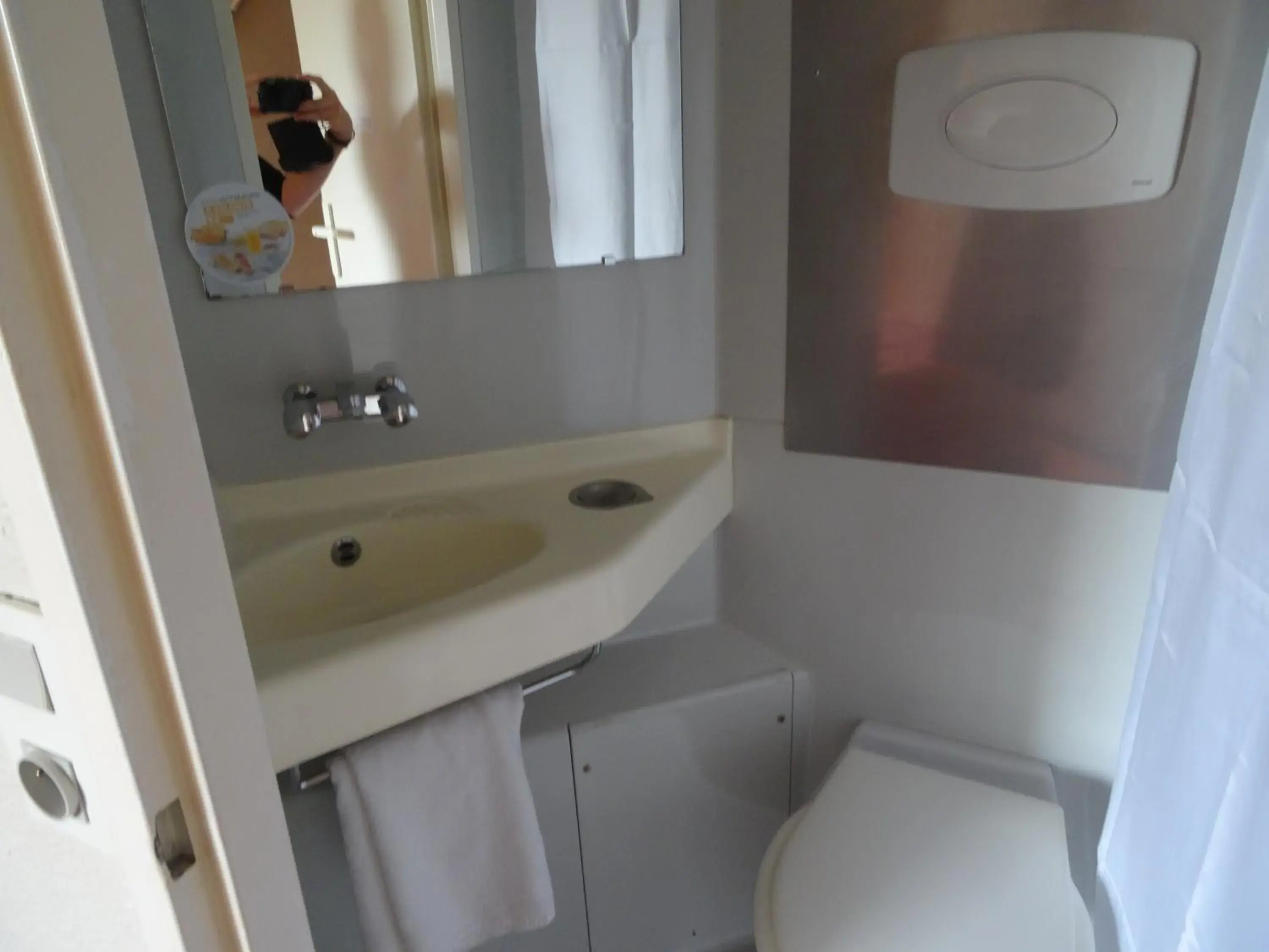 Shower, Bathroom in Premiere Classe Lyon Sud - Chasse Sur Rhône