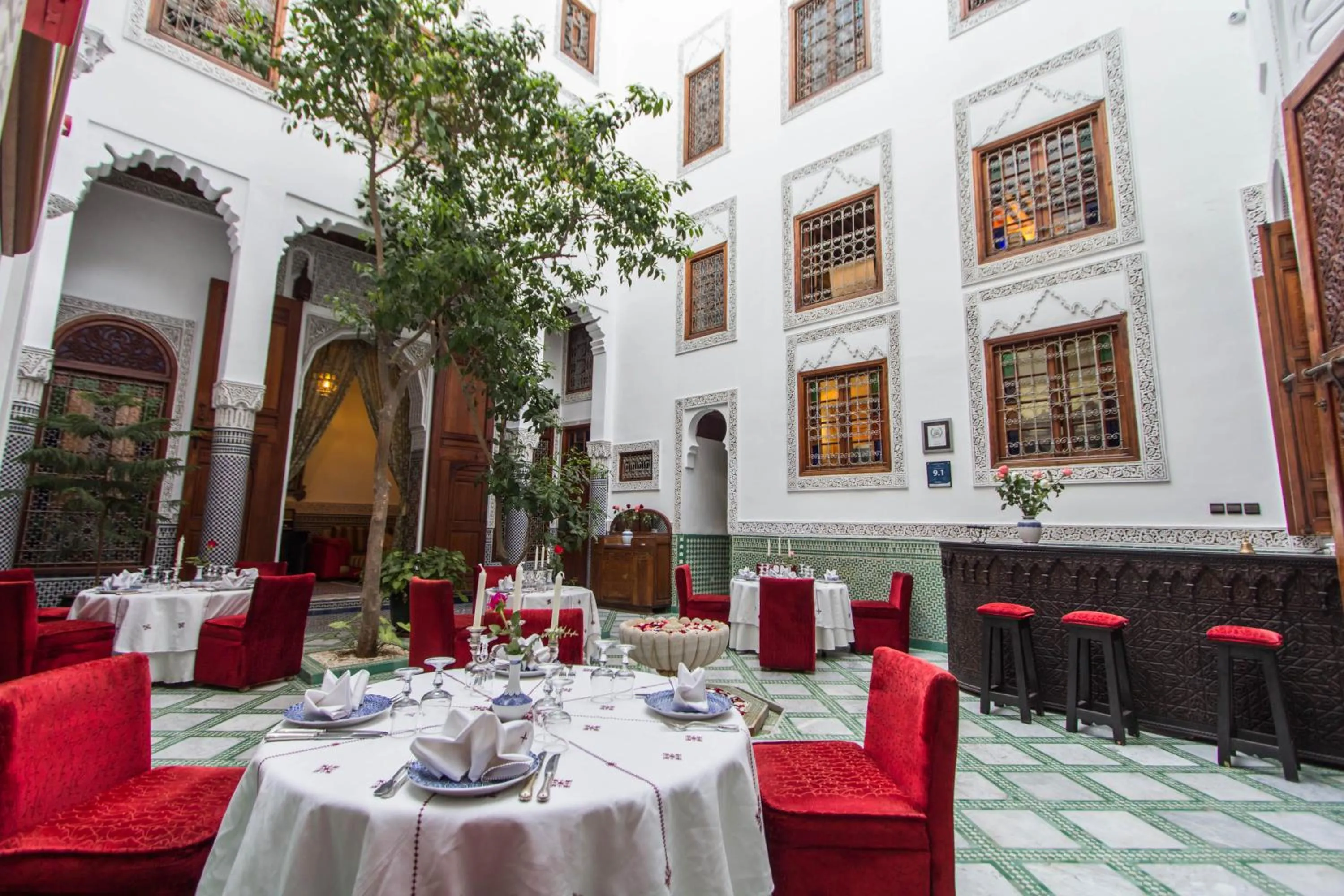 Restaurant/places to eat in Riad - Dar Al Andalous