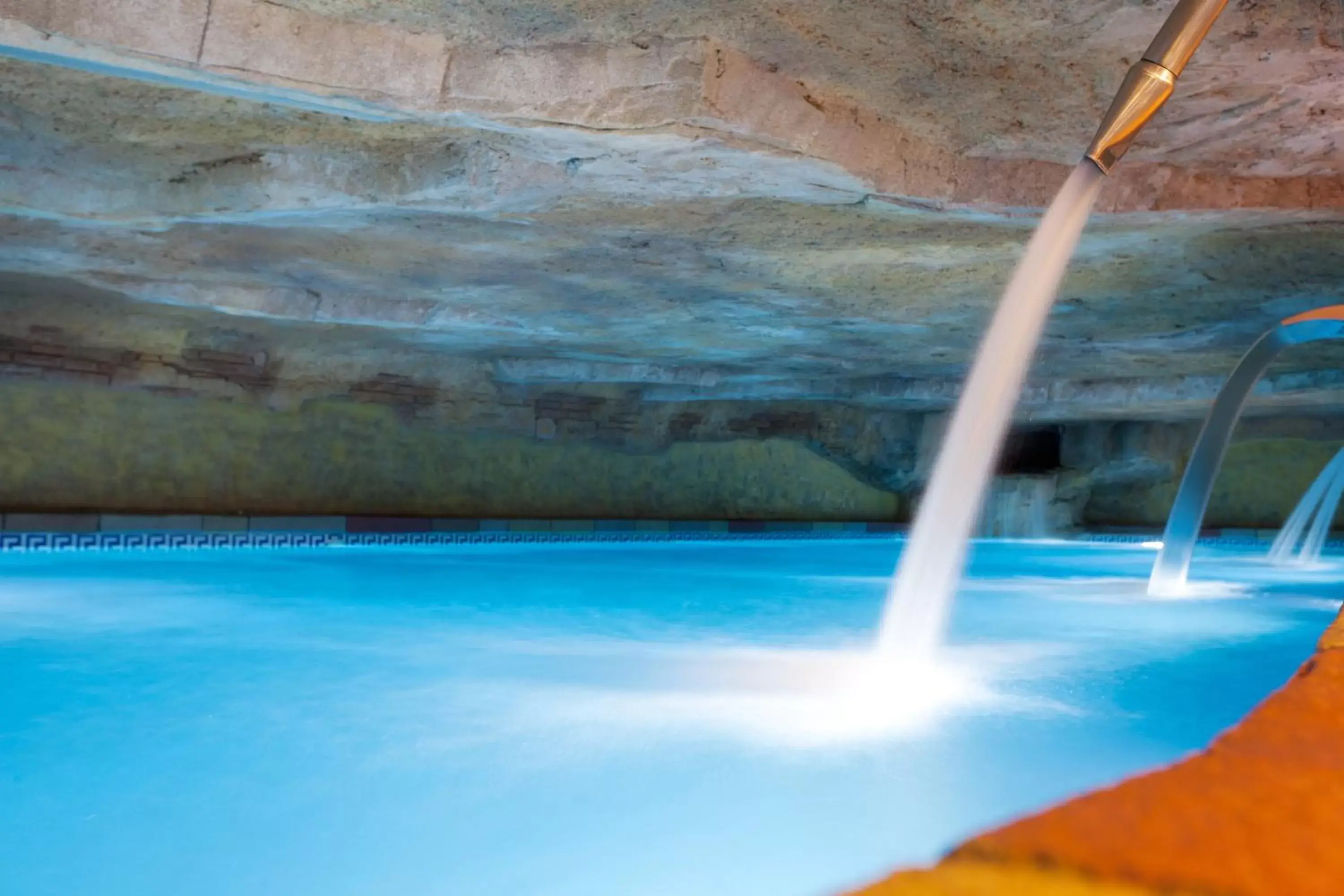 Hot Spring Bath, Swimming Pool in Senator Cádiz Spa Hotel