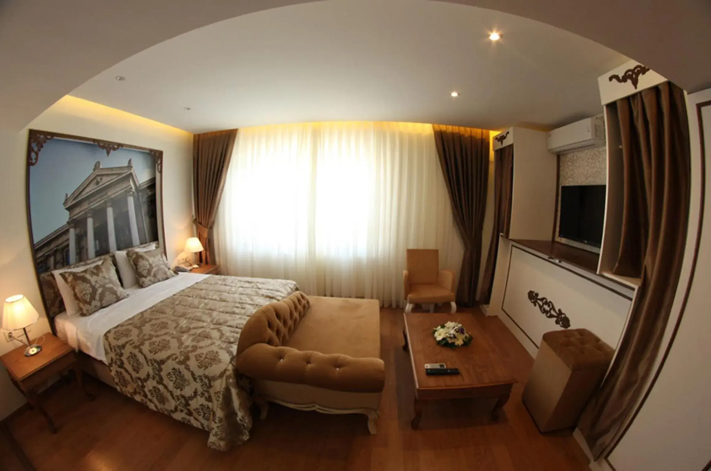 Decorative detail, Bed in Elite Marmara Bosphorus Suites Istanbul