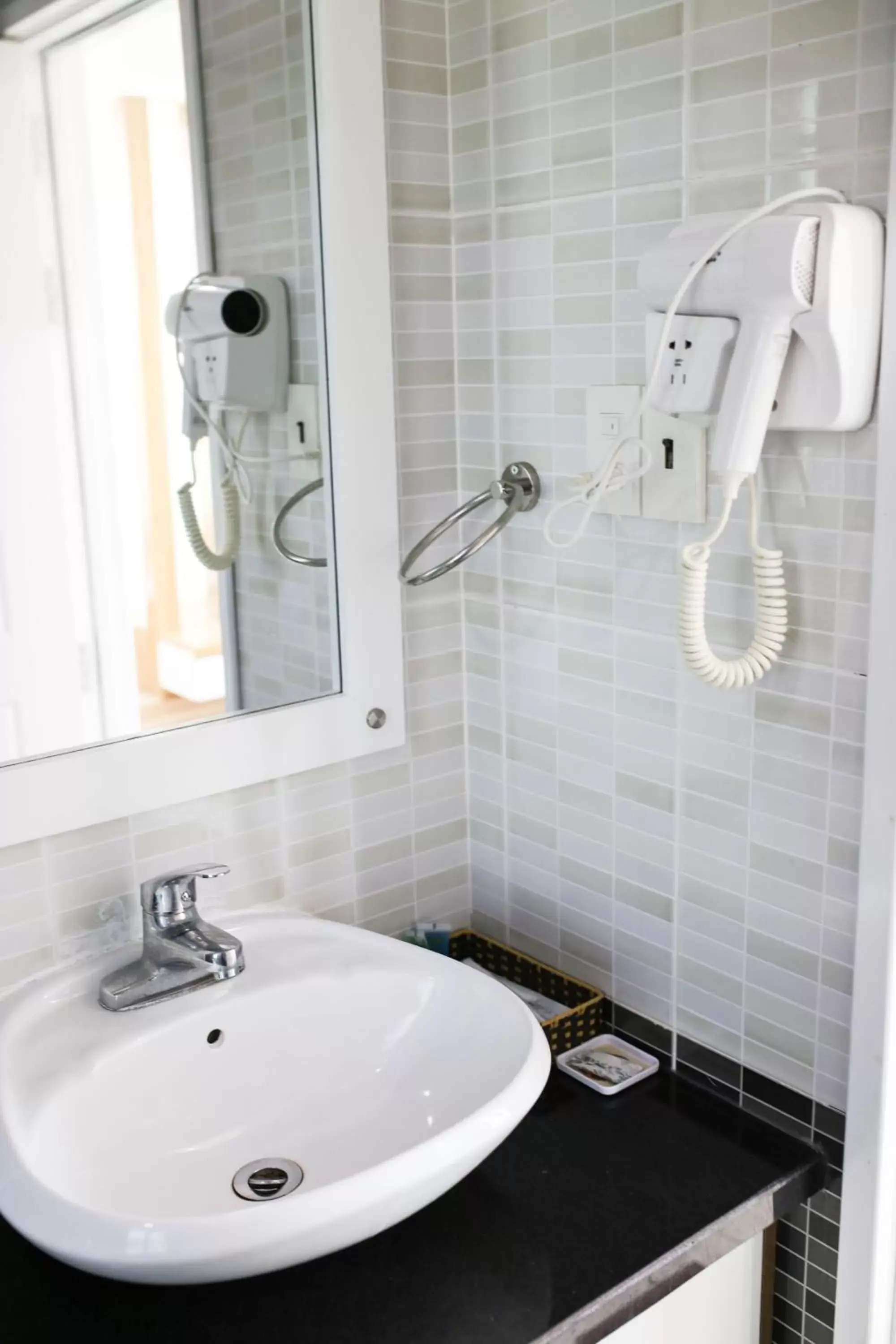 Bathroom in Gold Ocean Apartment