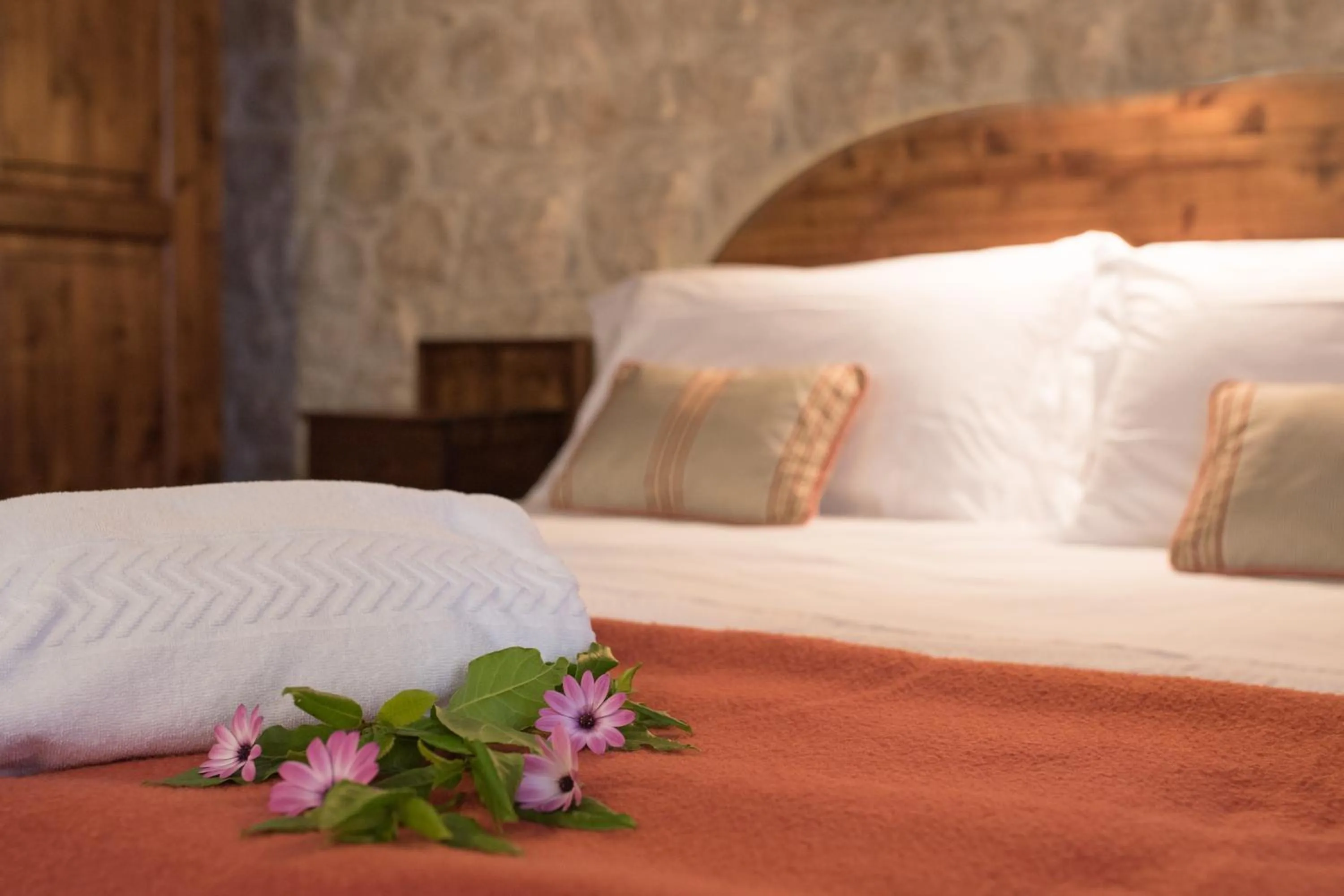 Bedroom, Bed in Torre Don Virgilio Country Hotel