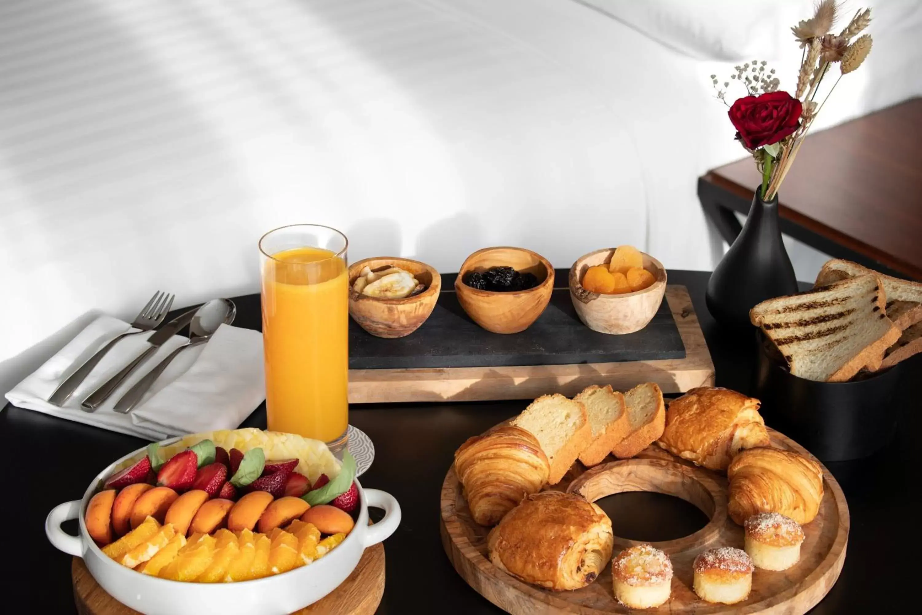 Breakfast, Food in Tunis Marriott Hotel