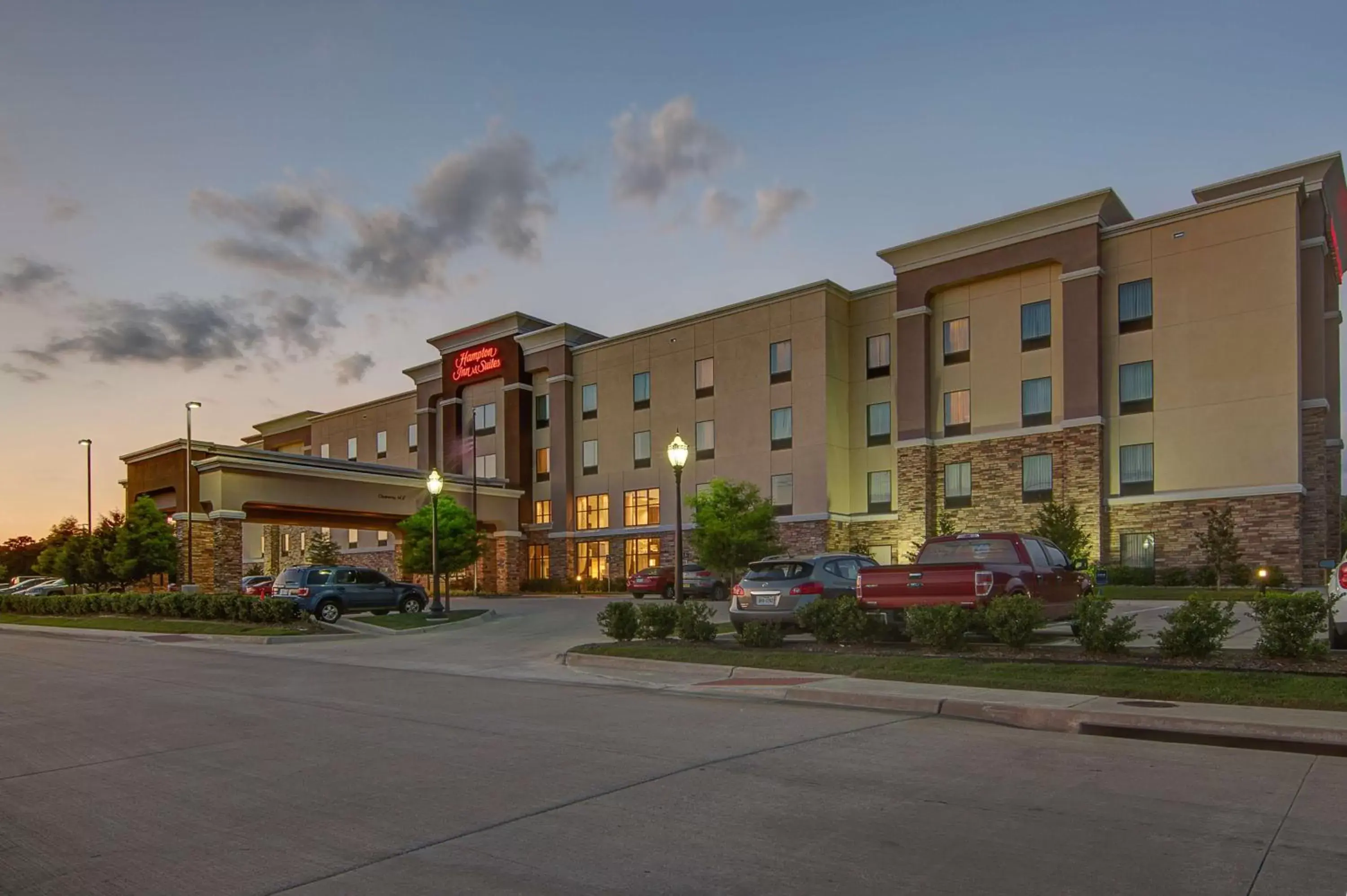 Property Building in Hampton Inn and Suites Trophy Club - Fort Worth North