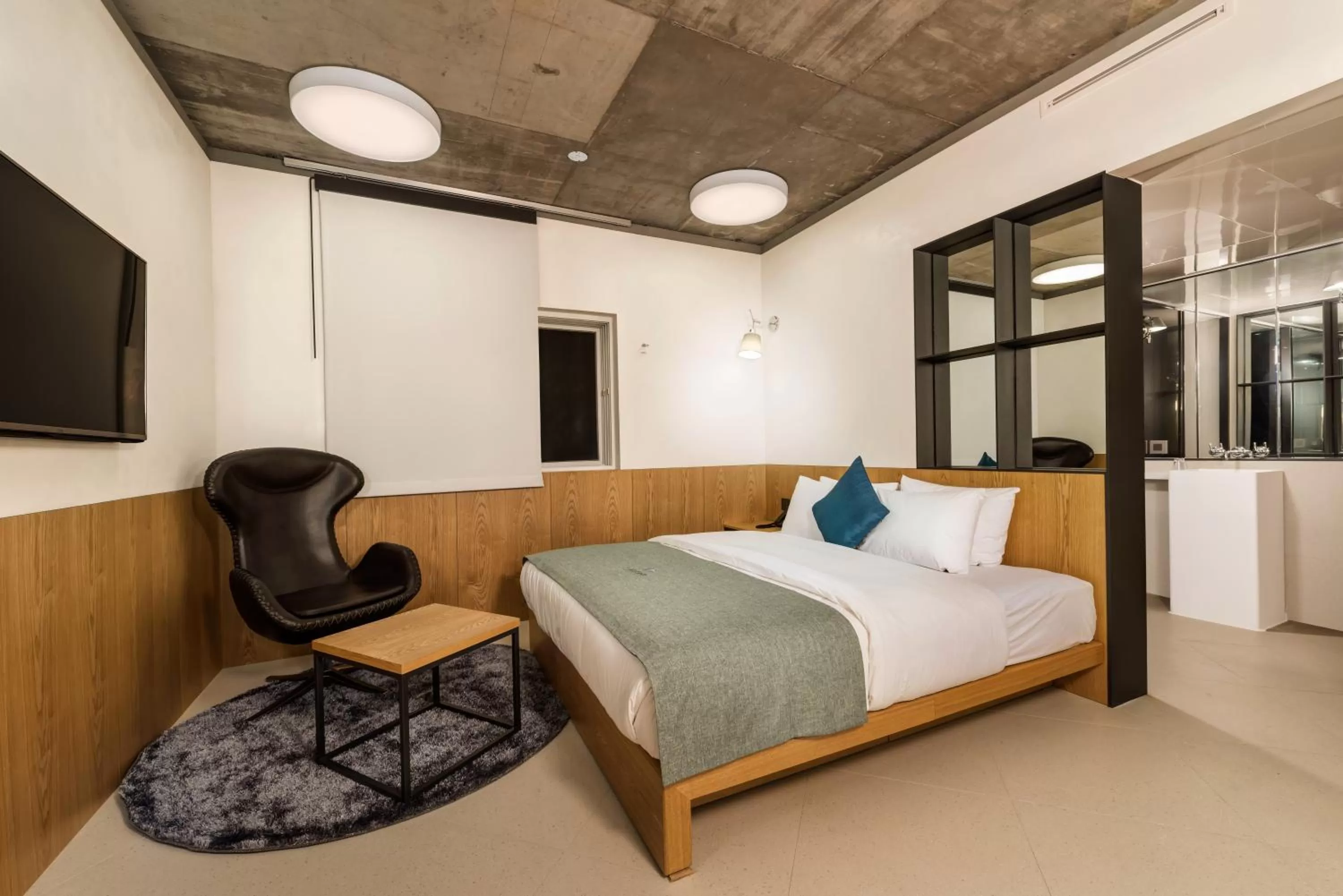 Bed in Delight Hotel Jamsil