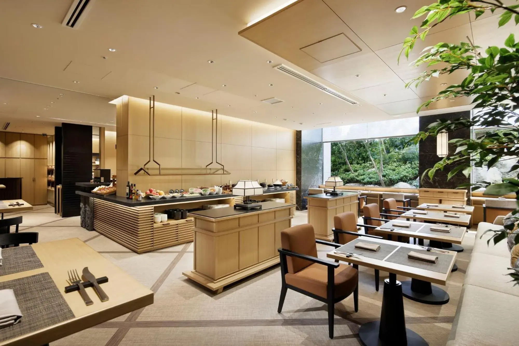 Lounge or bar, Restaurant/Places to Eat in The Prince Sakura Tower Tokyo, Autograph Collection
