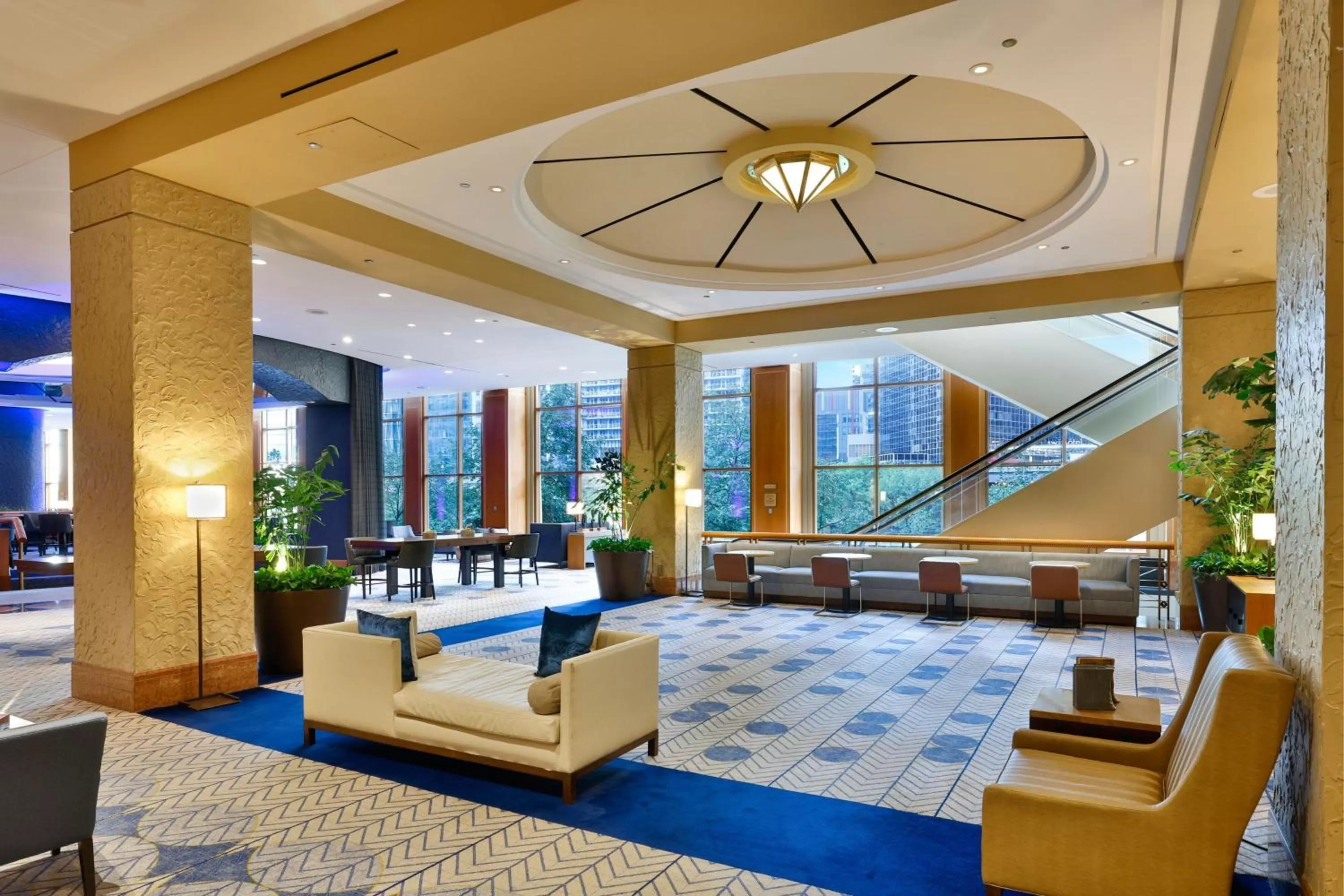 Lobby or reception in Sheraton Grand Chicago Riverwalk