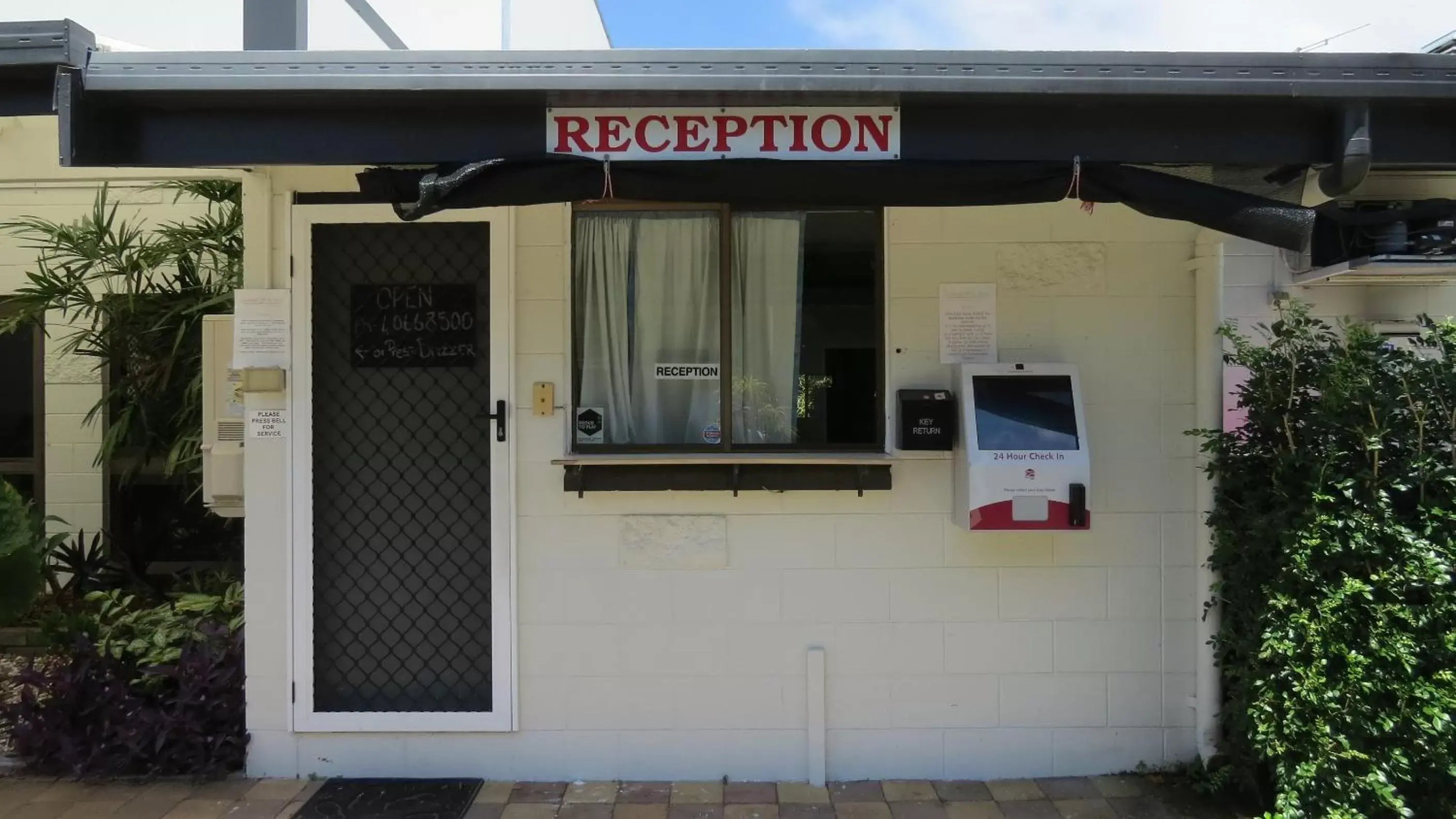 Lobby or reception in Cardwell at the Beach