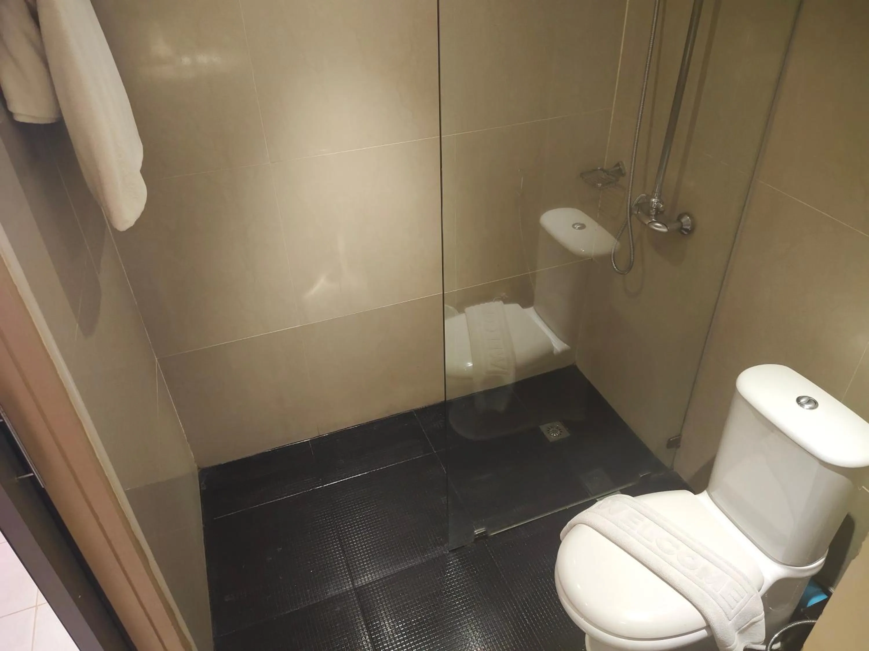 Bathroom in Patong Heritage Hotel Phuket - SHA Extra Plus
