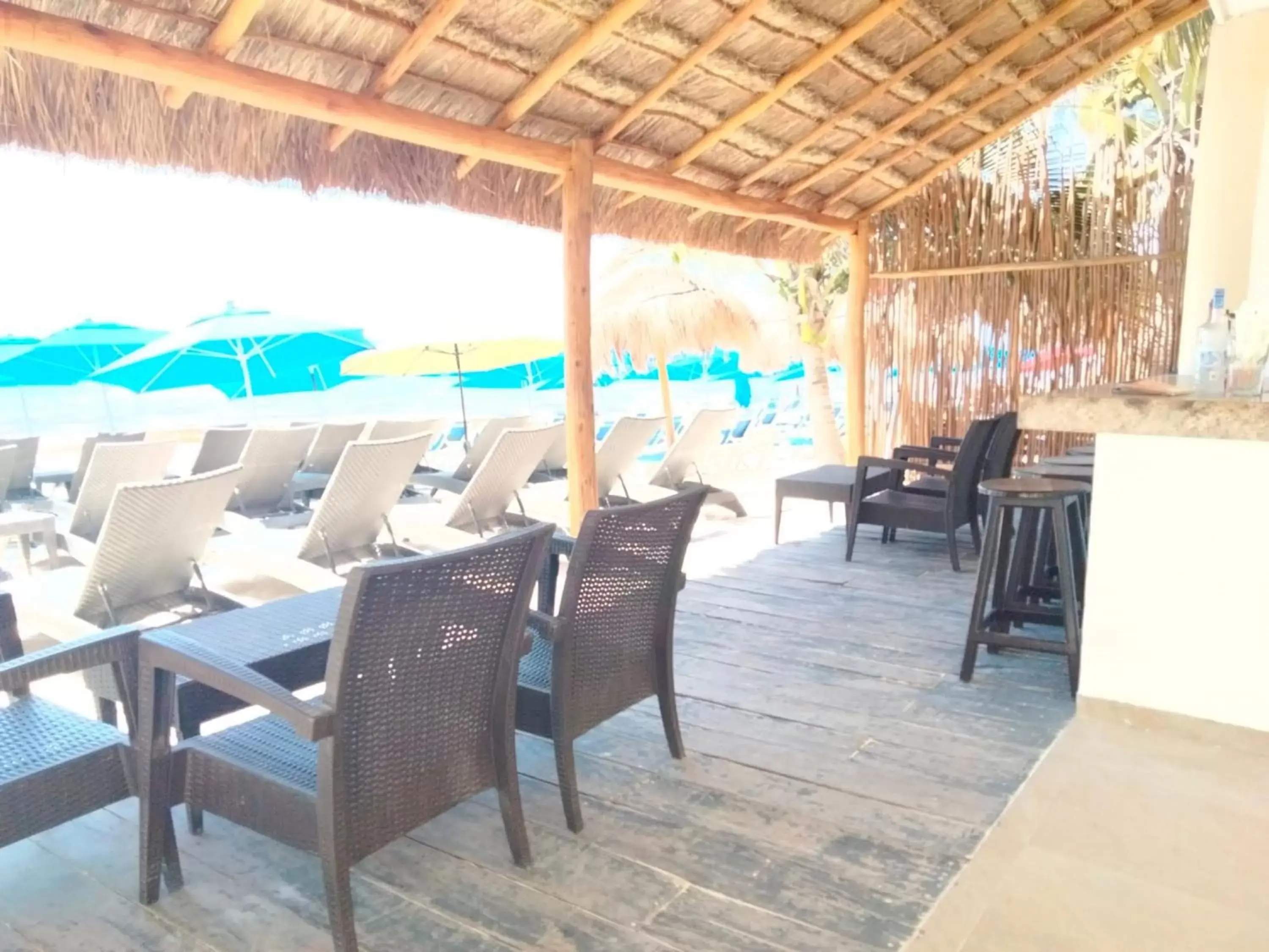 Beach, Restaurant/Places to Eat in Playa Maya by MIJ - Beachfront Hotel