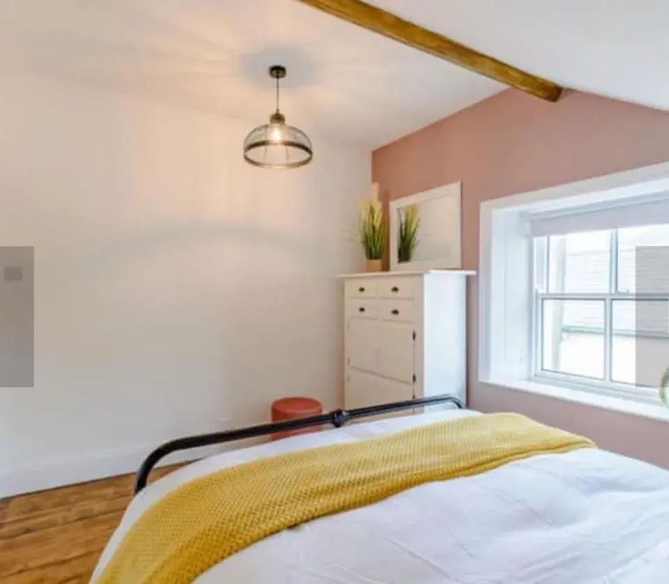 Bedroom, Bed in Northern Hideaways Seahouses