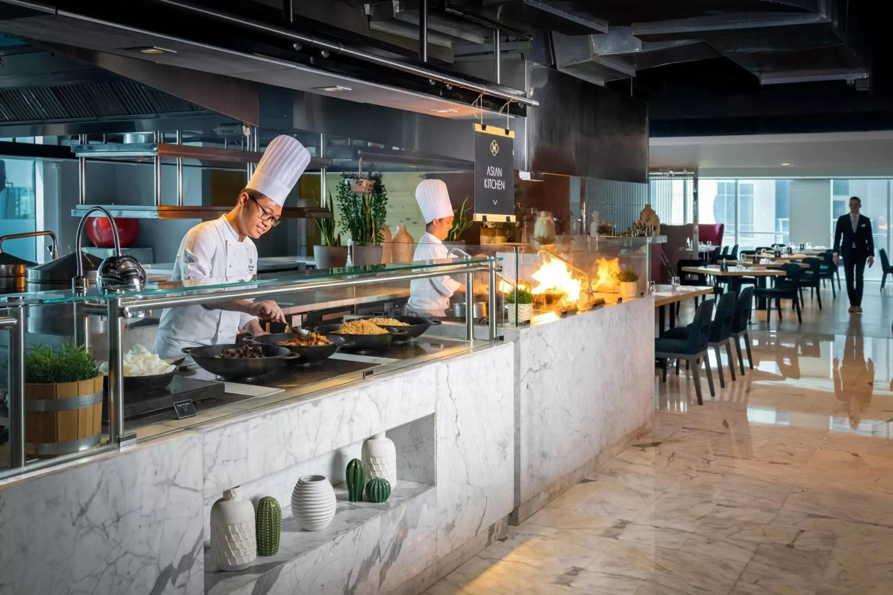 Restaurant/Places to Eat in Sheraton Grand Hotel, Dubai