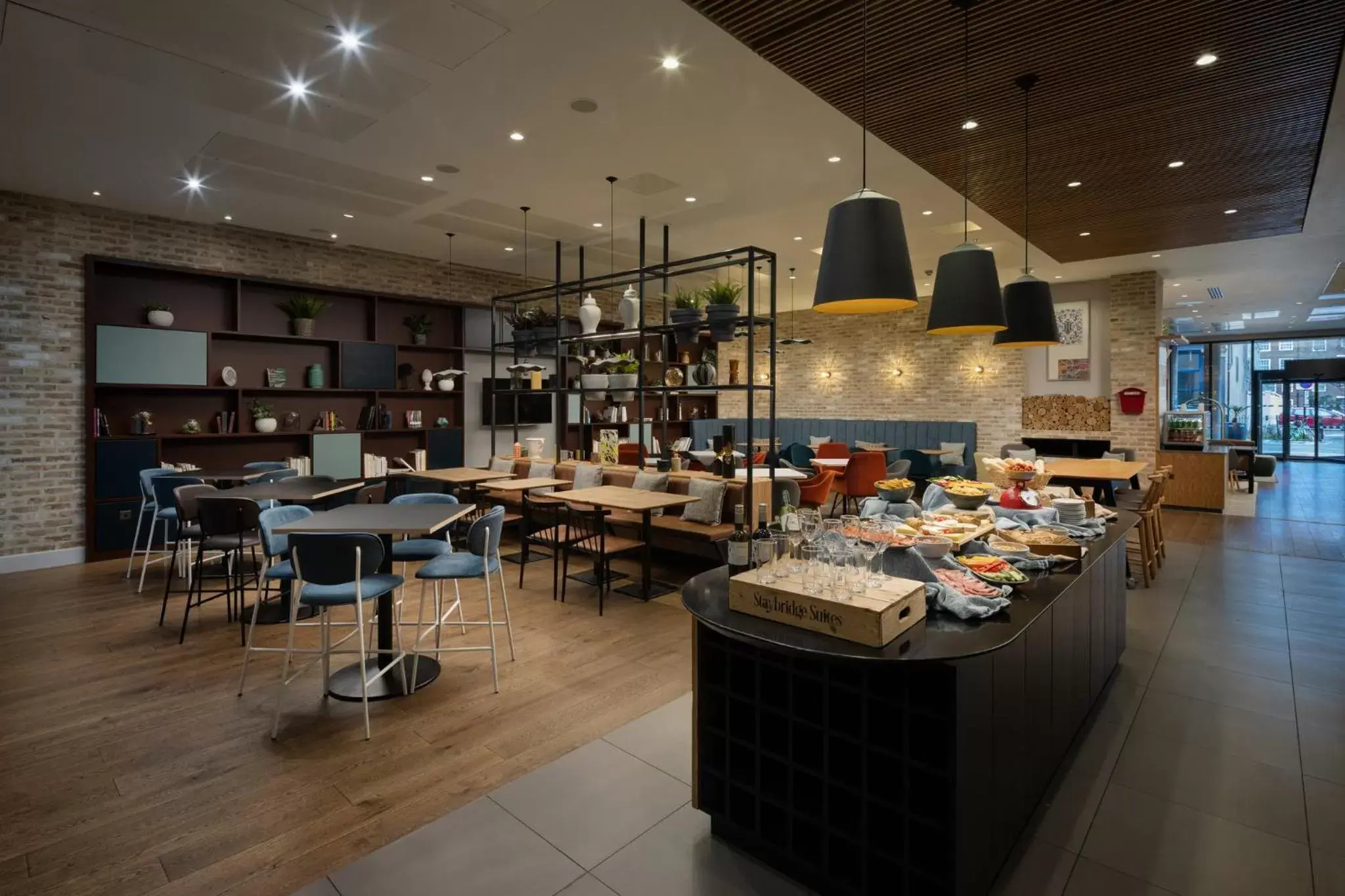 Restaurant/Places to Eat in Staybridge Suites London-Vauxhall, an IHG Hotel
