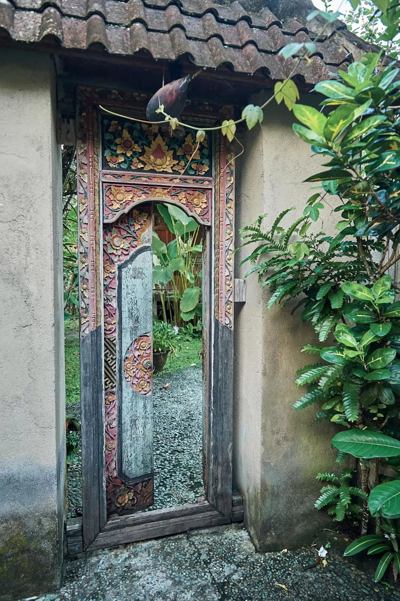 Property building in Lembah Sentosa