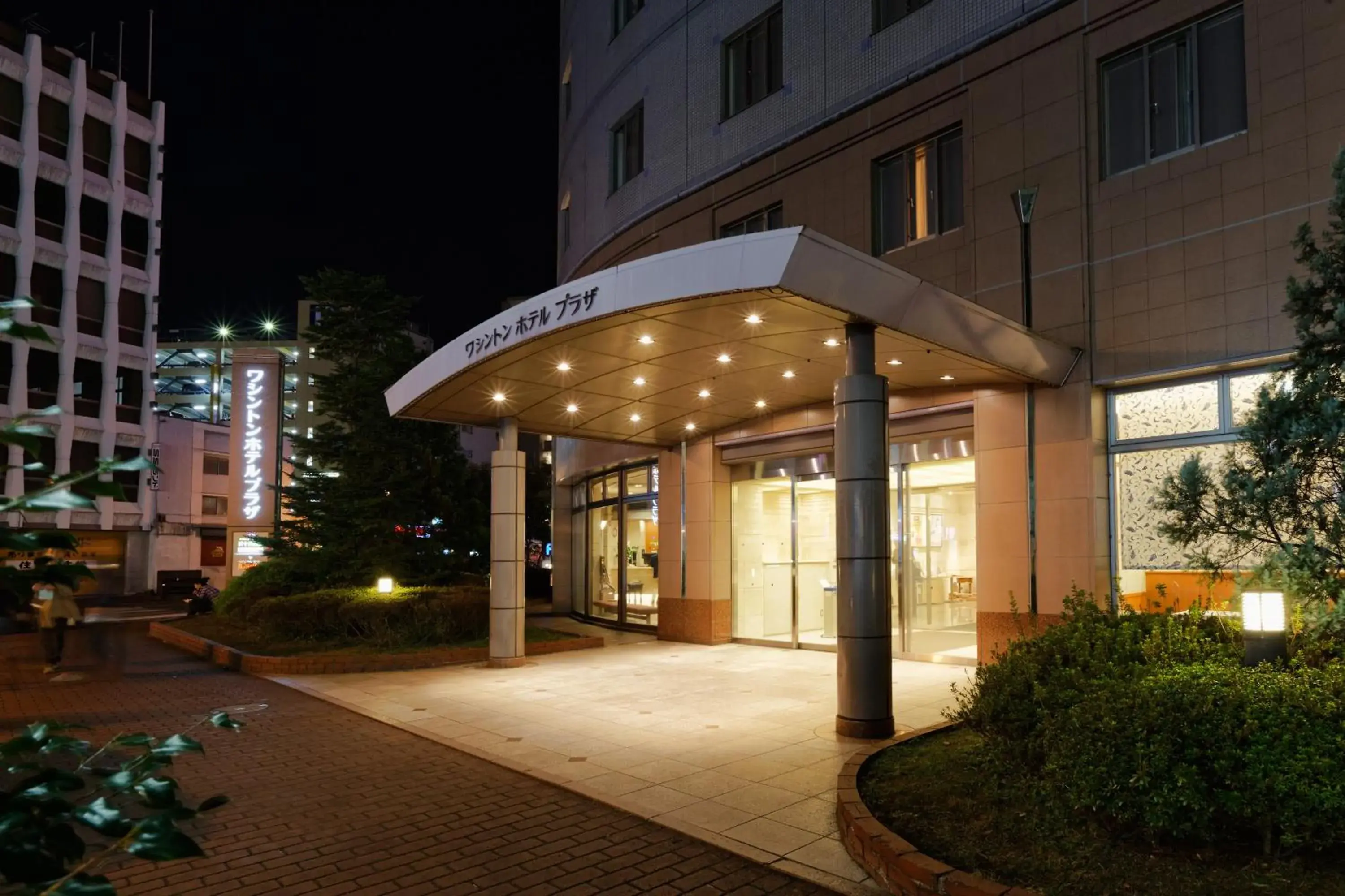 Facade/entrance in Kumamoto Washington Hotel Plaza